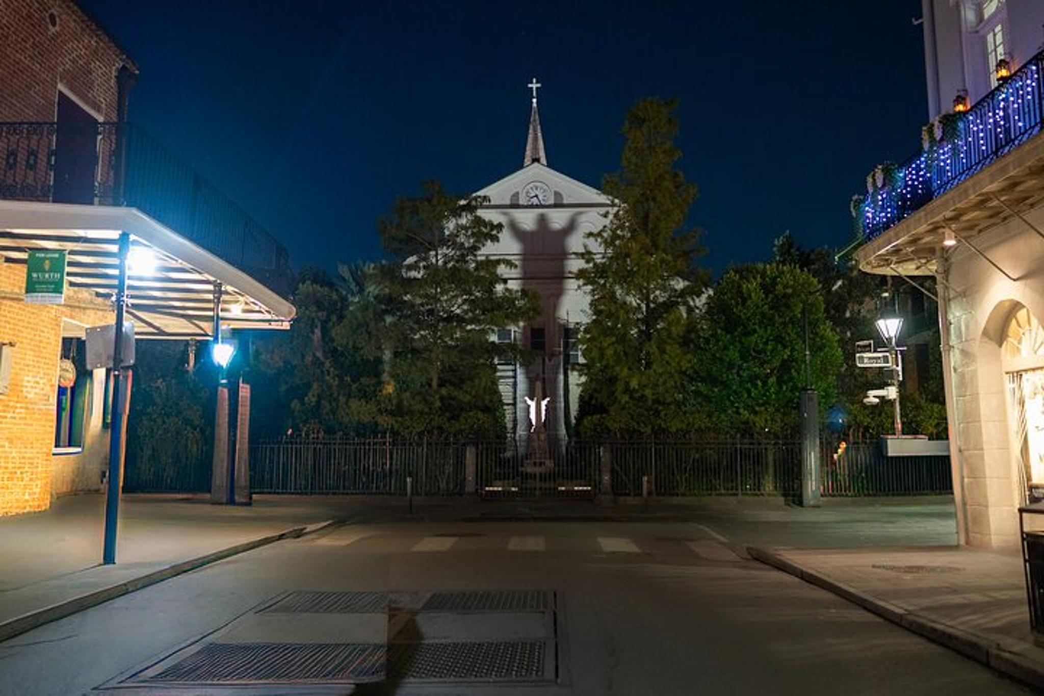 New Orleans Voodoo, Vampire, and Ghost Tour 90 min - Image 6