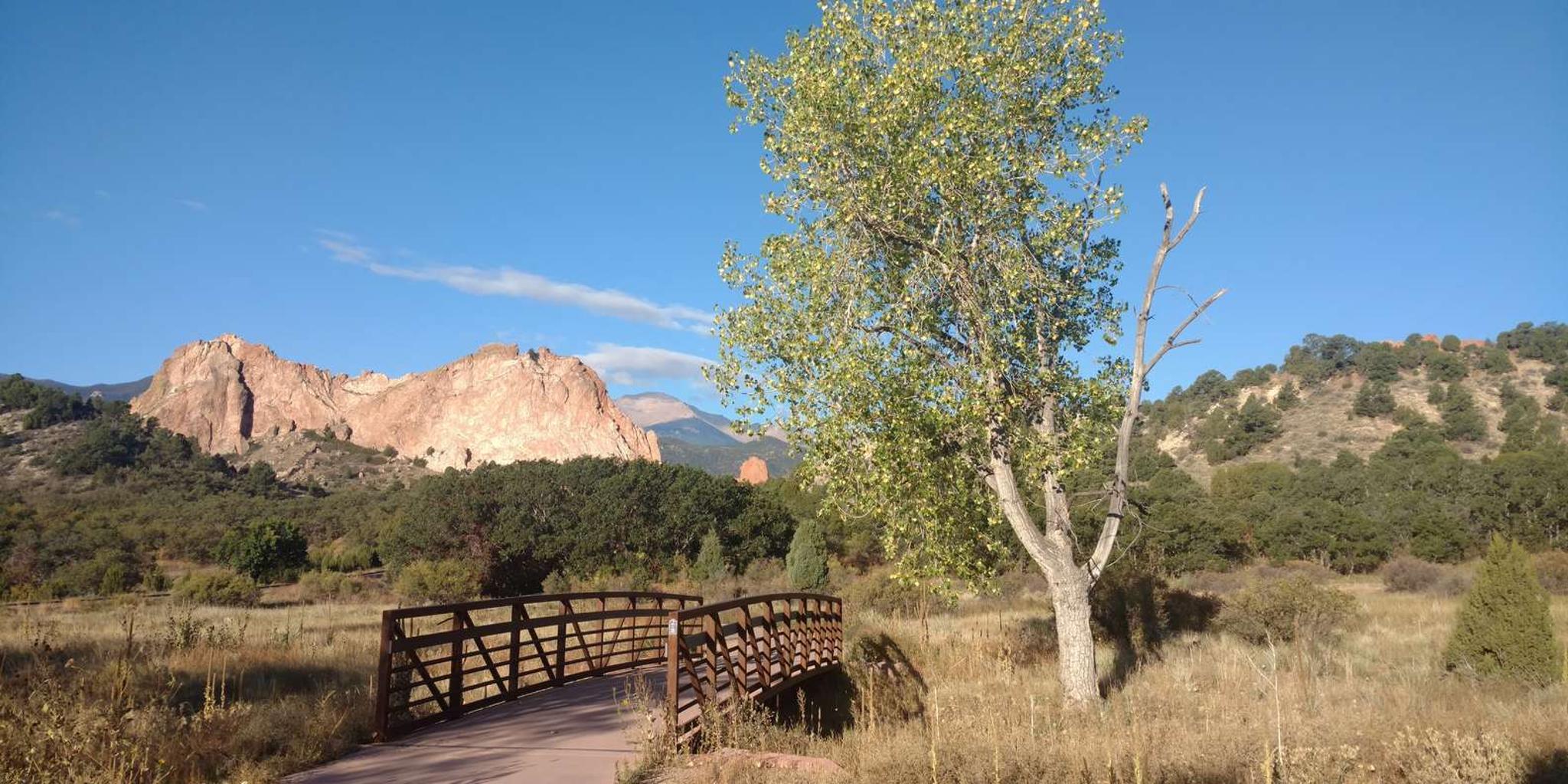 Colorado Springs Garden of the Gods Hiking Tour - Image 4