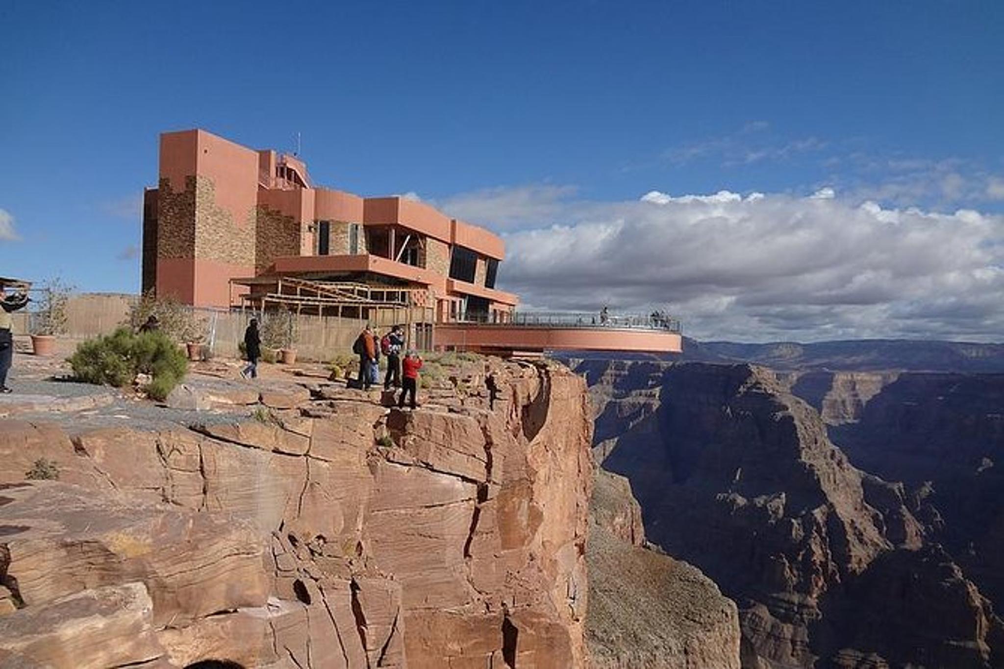 Las Vegas and Grand Canyon Tour from Los Angeles - Image 3
