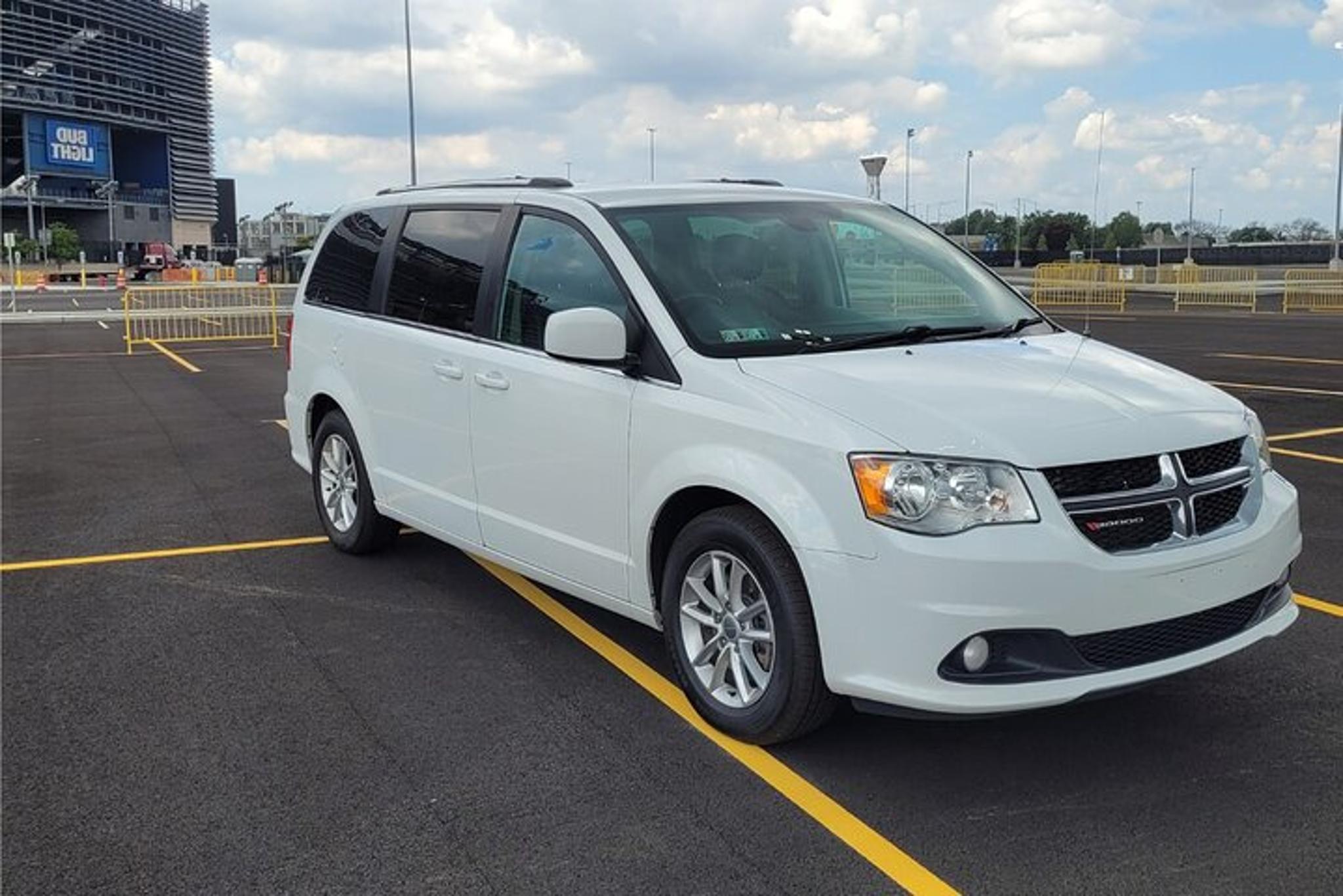 New York City to Mount Airy Casino Minivan Transport - Image 3