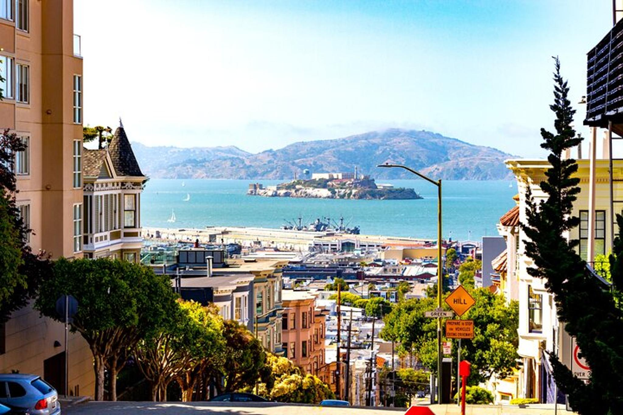 San Francisco Fashion Shopping Tour with Stylist - Image 6