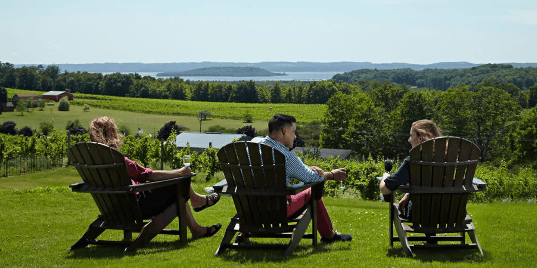 Traverse City Wine Tour on Old Mission Peninsula 5 hr - Image 2