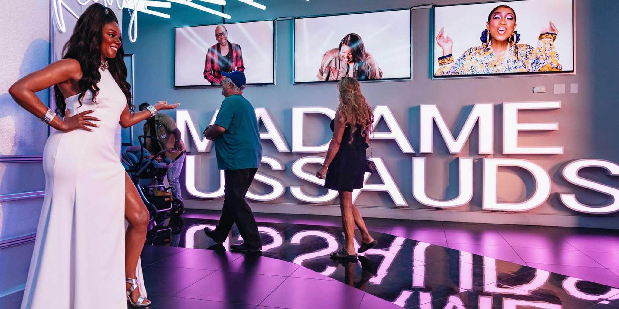 Las Vegas Madame Tussauds and Gondola Ride - Image 5