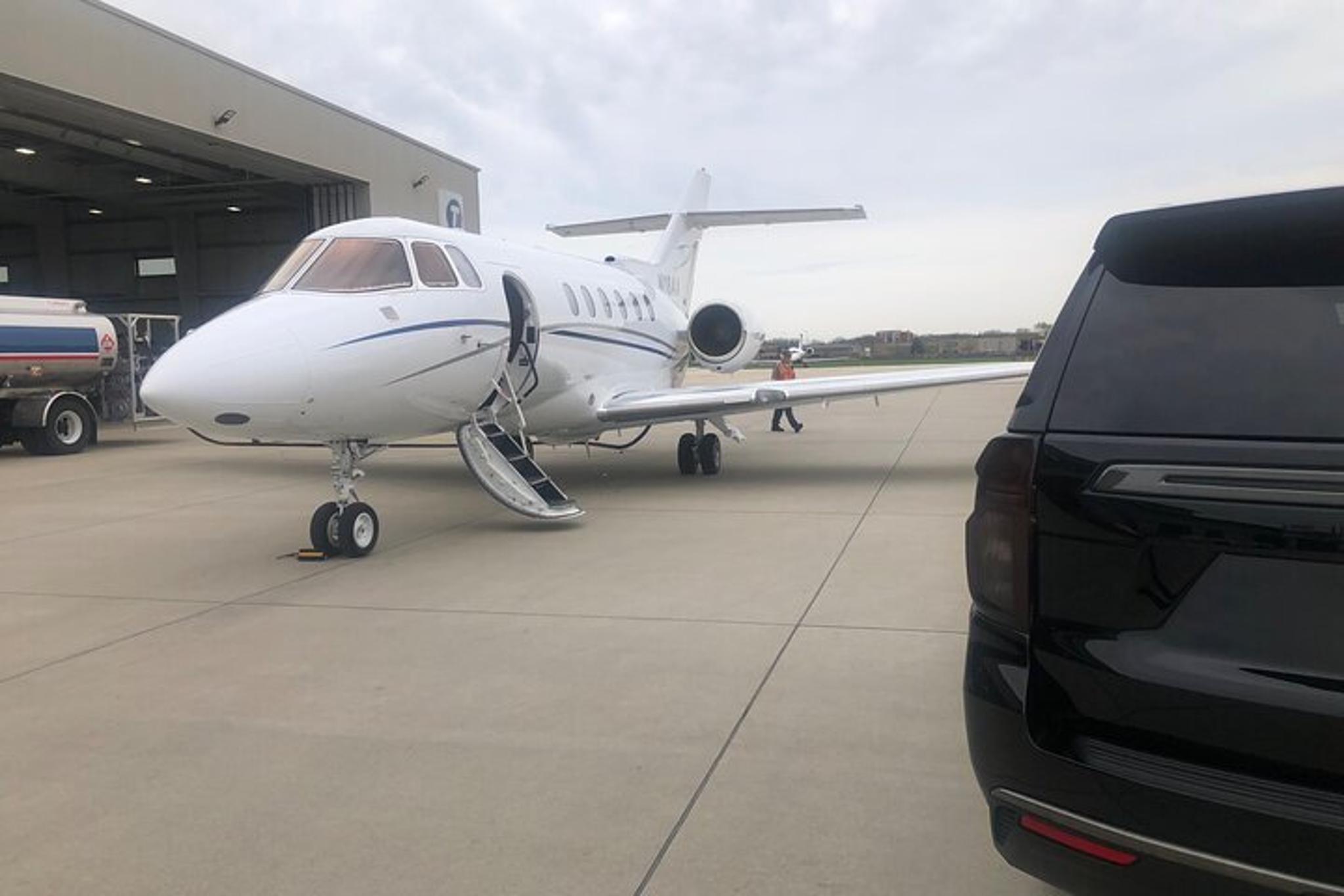 Chicago SUV Transfer to O'Hare Airport - Image 3