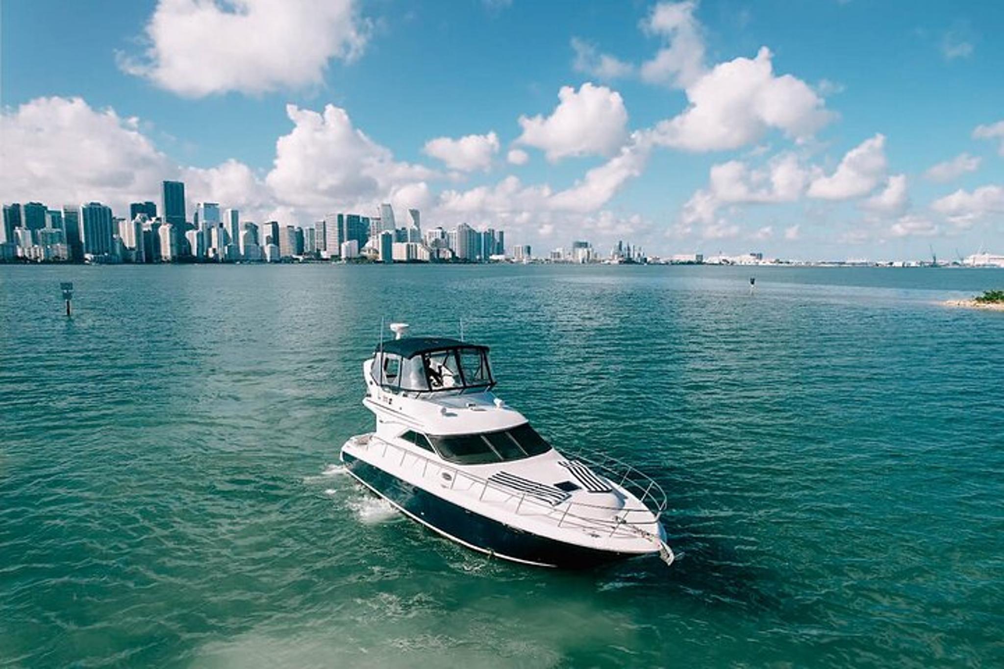 Miami Yacht Rental 3 to 6 Hours - Image 2