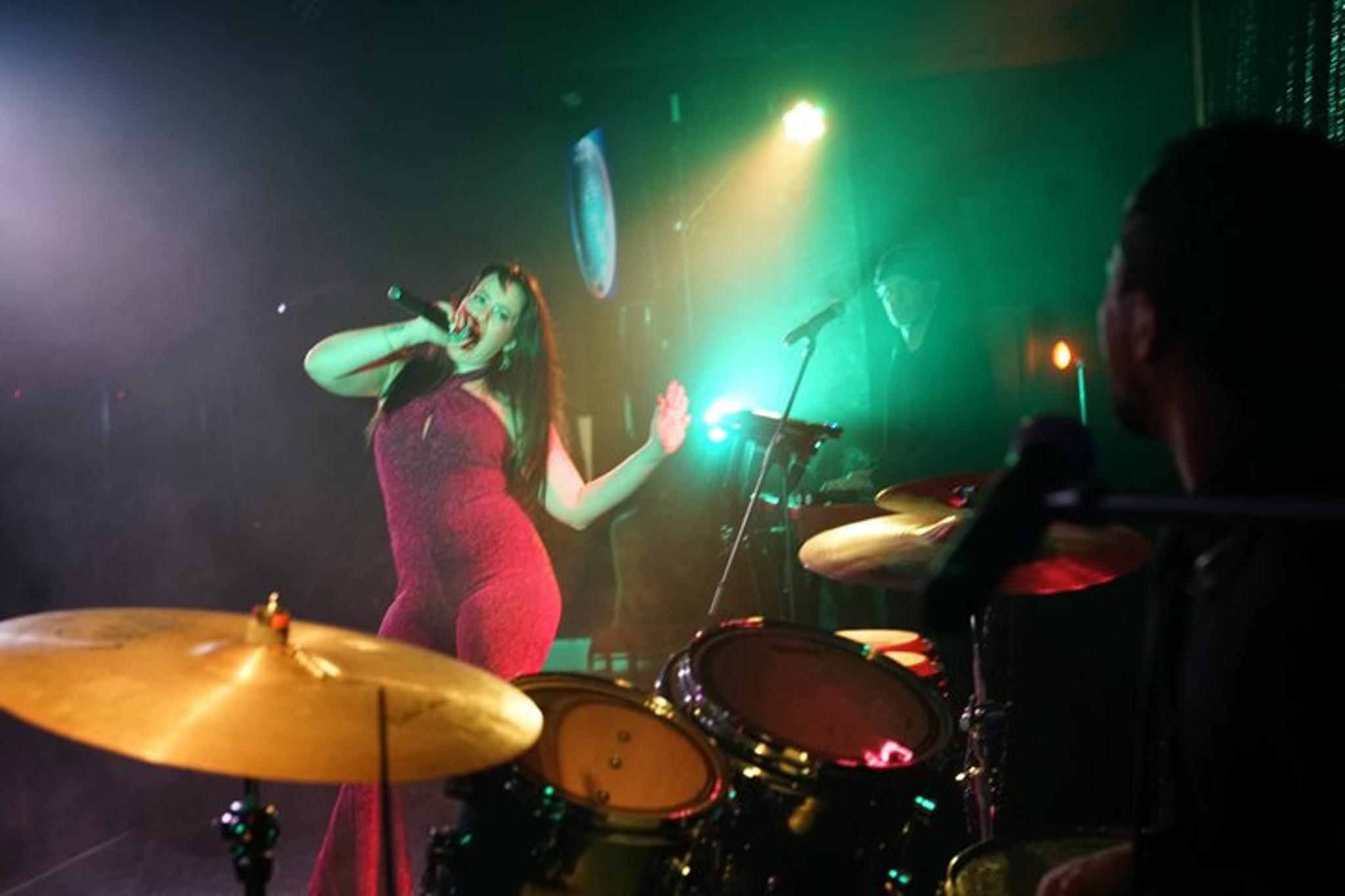 Las Vegas Selena Tribute Show - Image 4