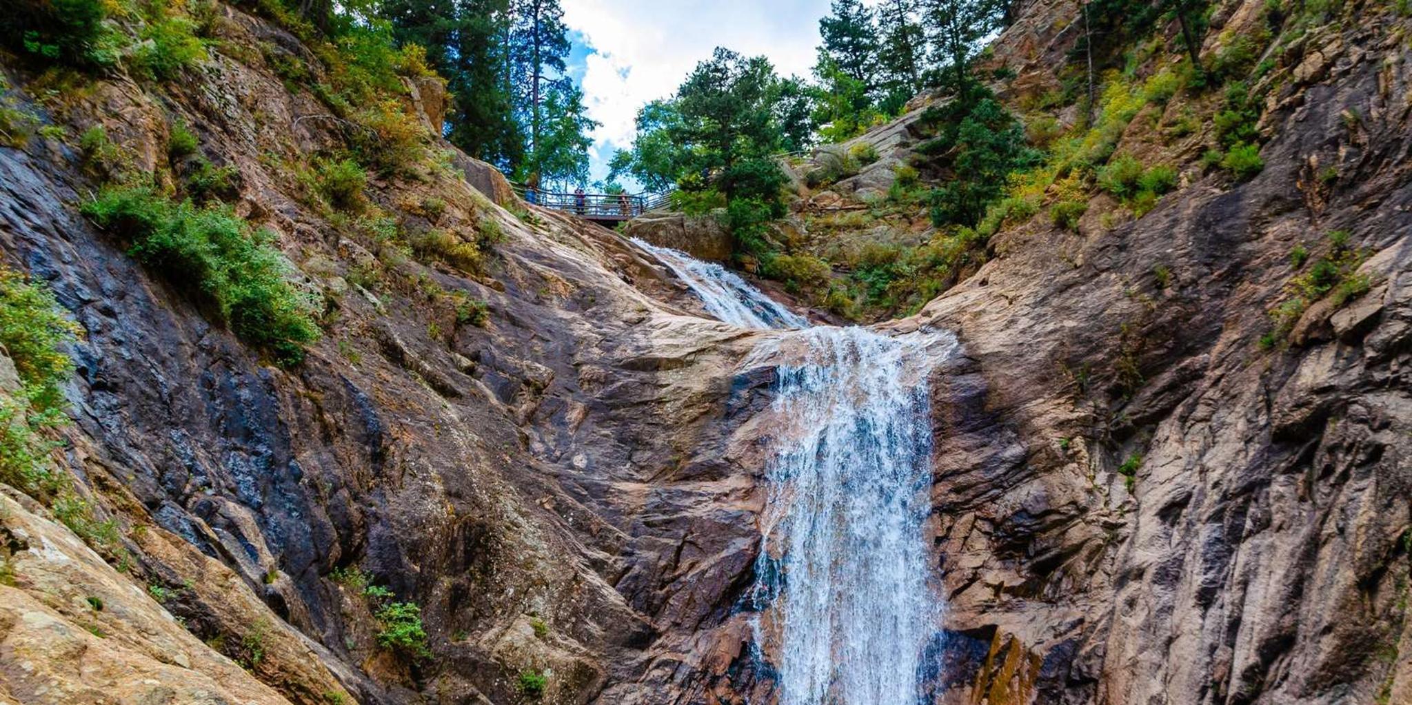 Denver Garden of the Gods & Seven Falls Tour - Image 6