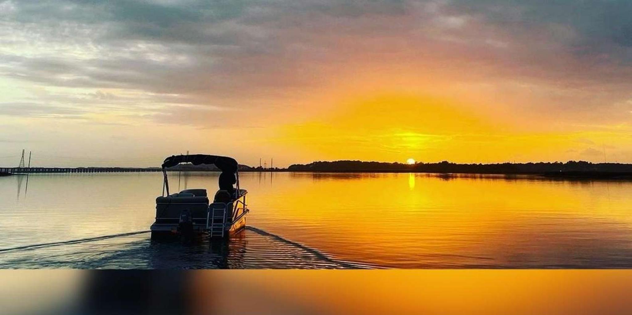 Tybee Island Pontoon Boat Rental - Image 2