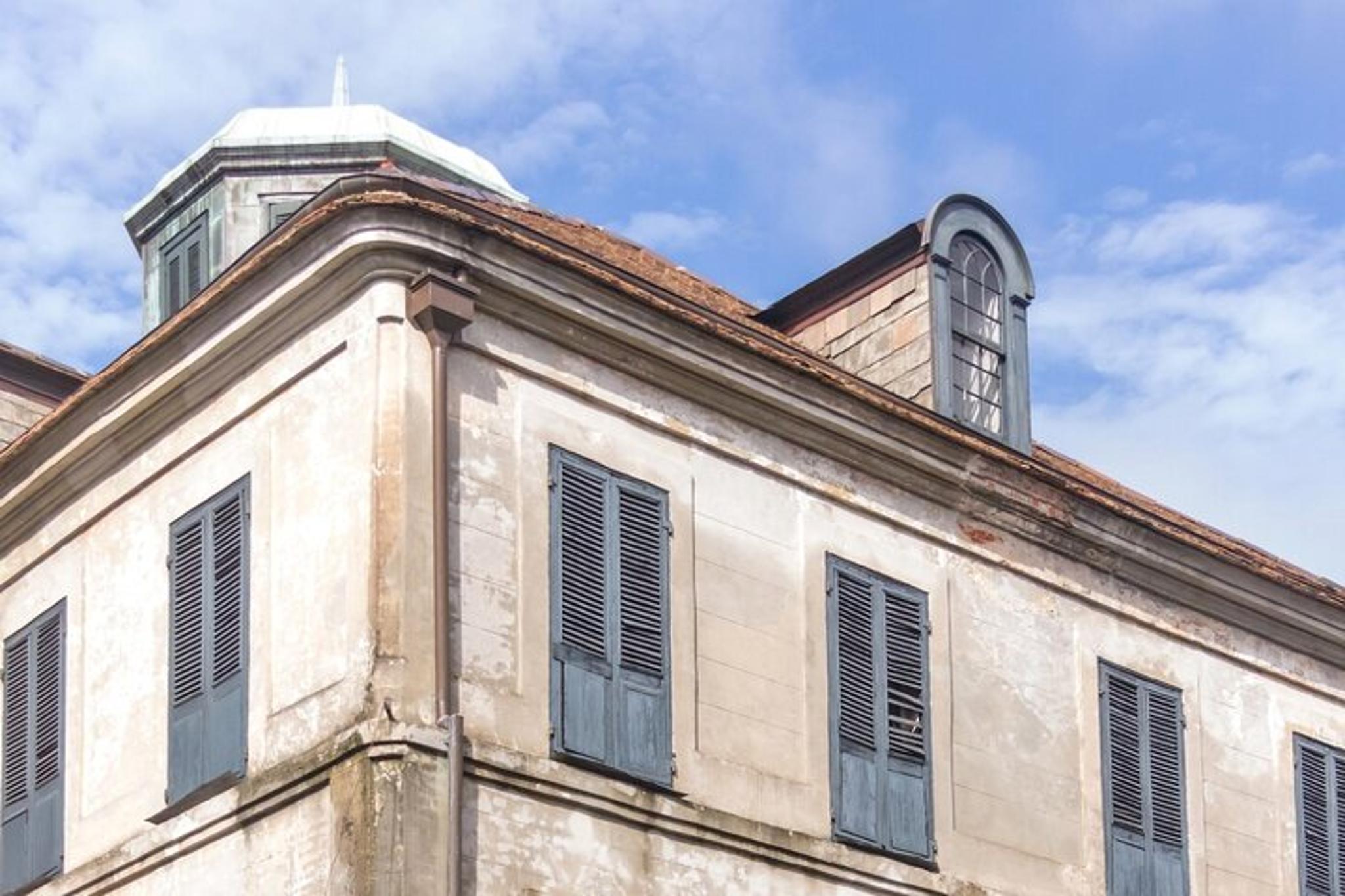 New Orleans Pub Crawl with Dark Tales 2 hr - Image 6