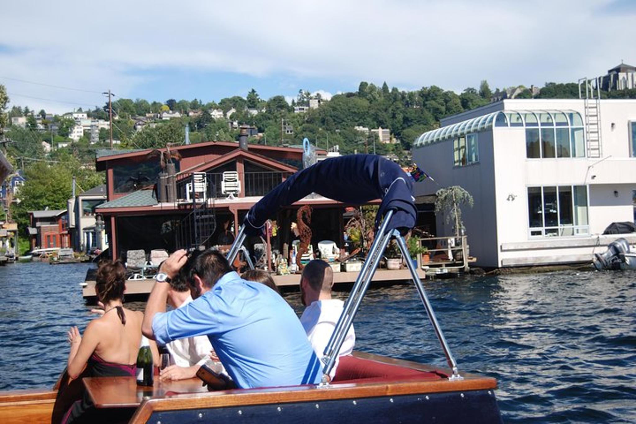 Seattle Sightseeing Floating Homes Cruise BYOB 2 hr - Image 6