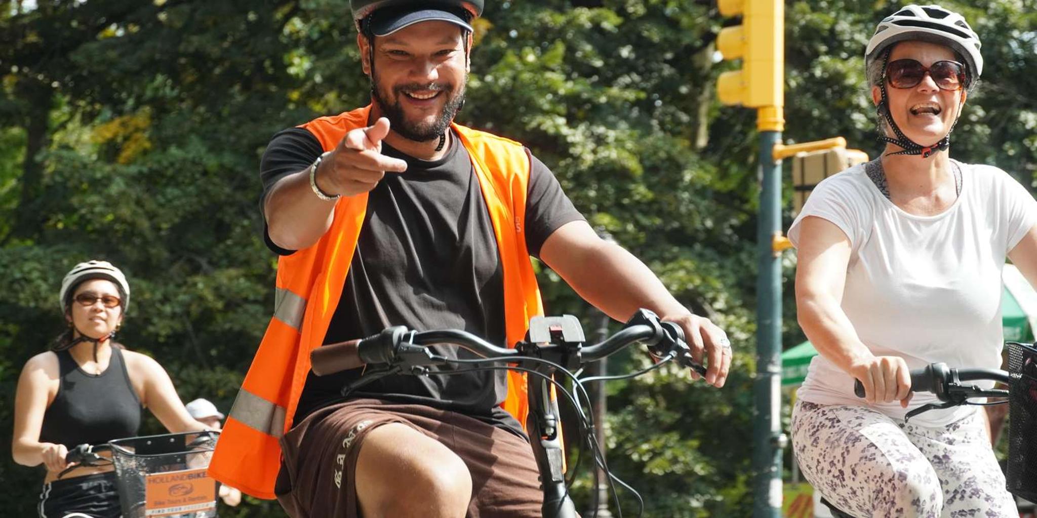 New York Central Park Bike Tour with Dutch Bikes - Image 6