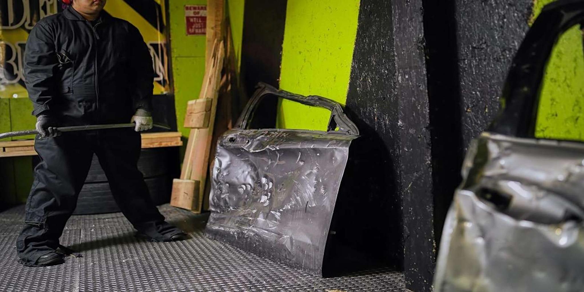 Temecula Rage Room Experience with Music 1 hr - Image 4
