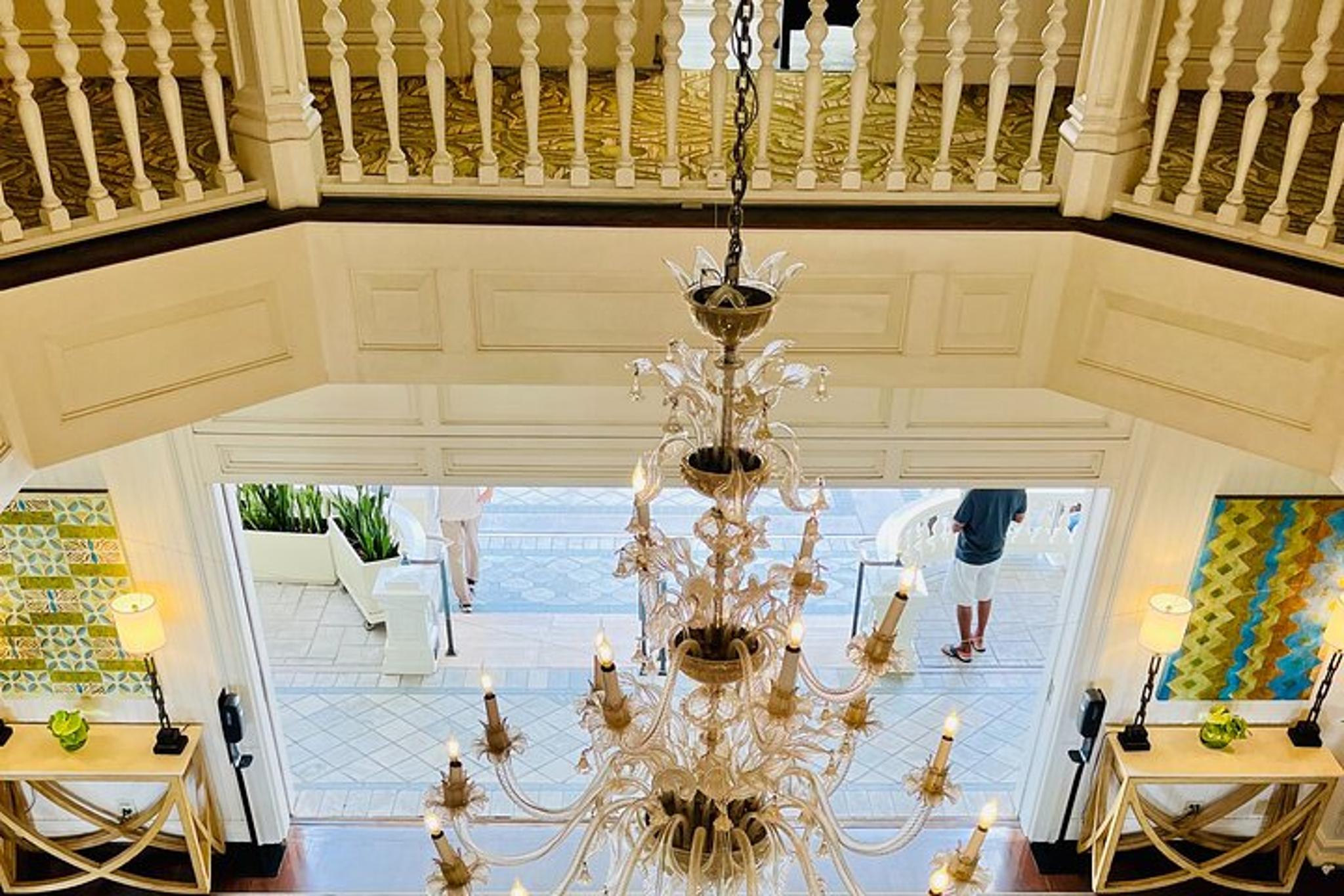 Waikiki Murder Mystery Walking Tour - Image 3