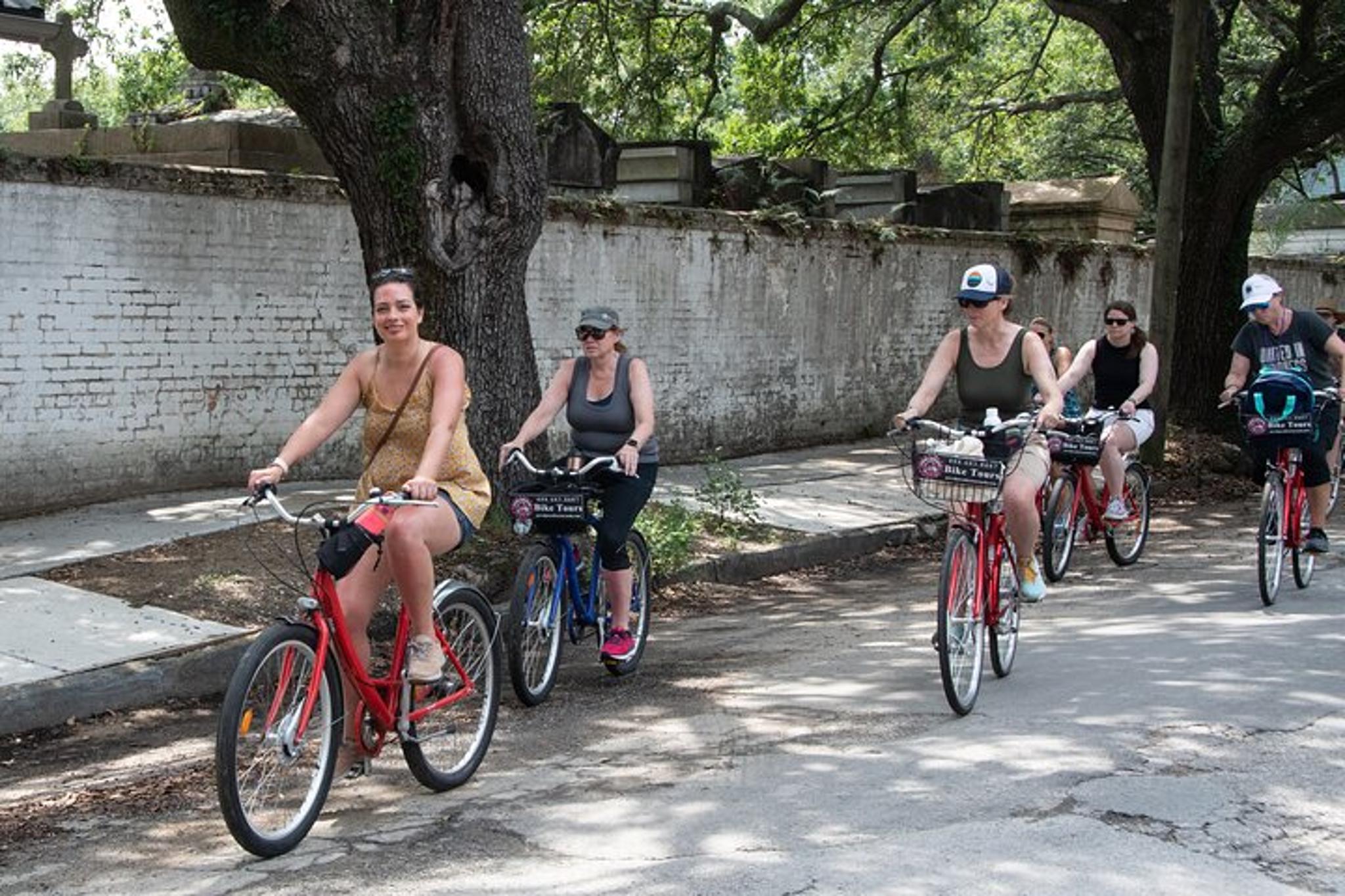 New Orleans Craft Beer and Garden District Bike Tour - Image 6