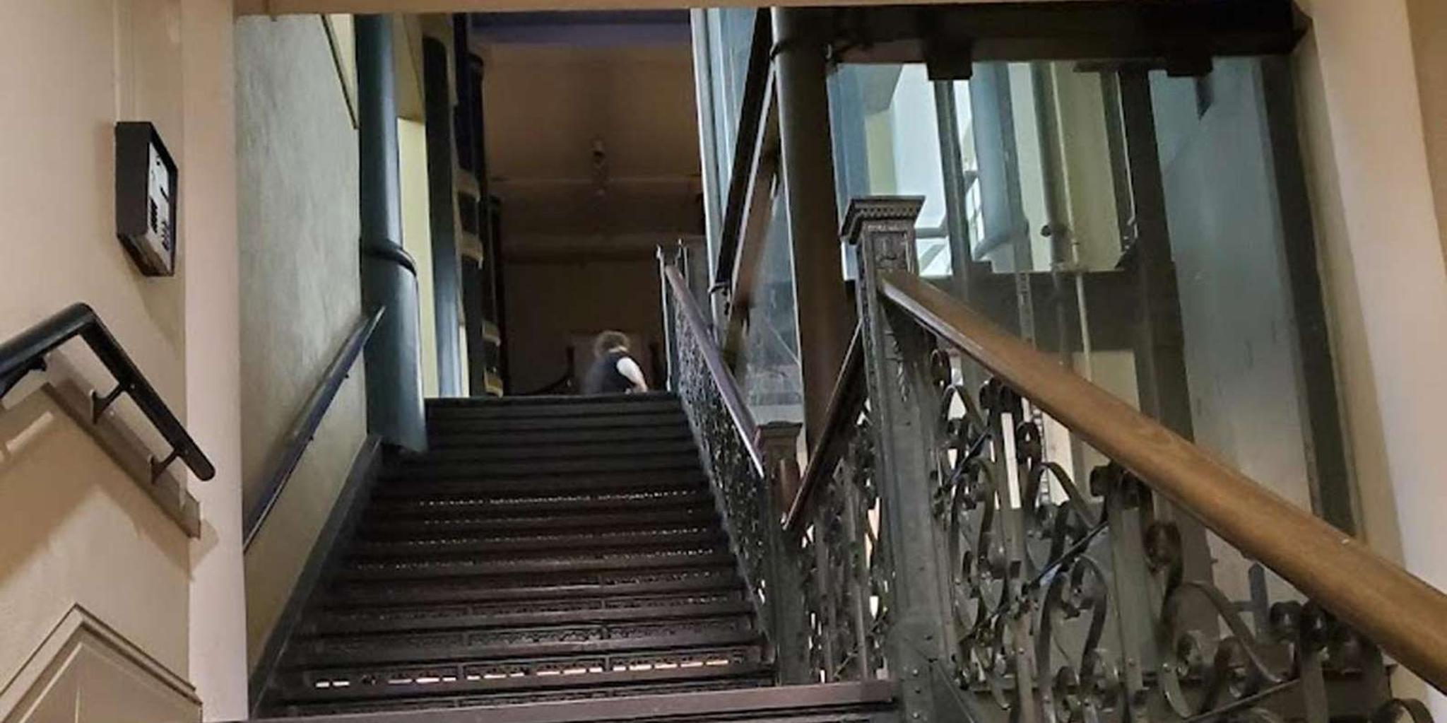 Galveston Ghost Walking Tour on The Strand - Image 3