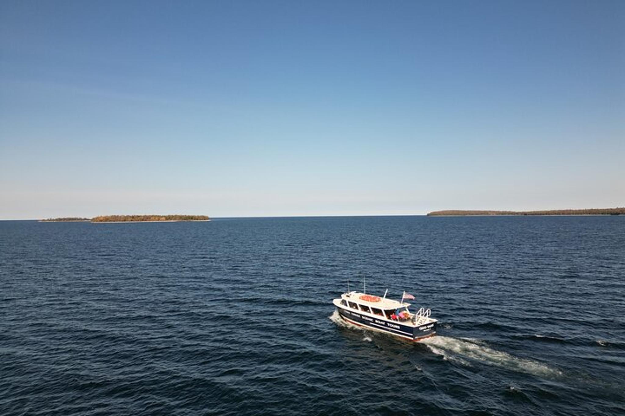 Fish Creek Scenic Boat Tour and Historic Cottage Row - Image 3