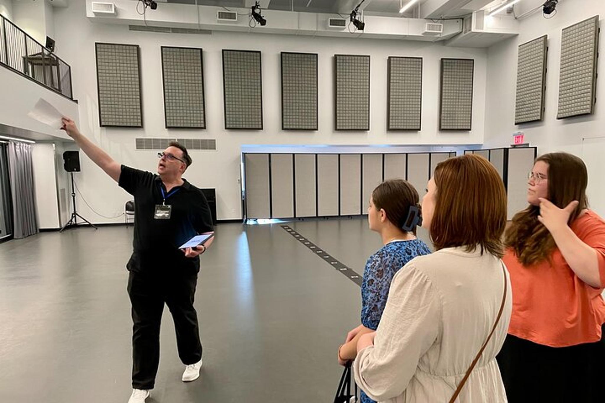 New York City Broadway Studio Tour - Image 3