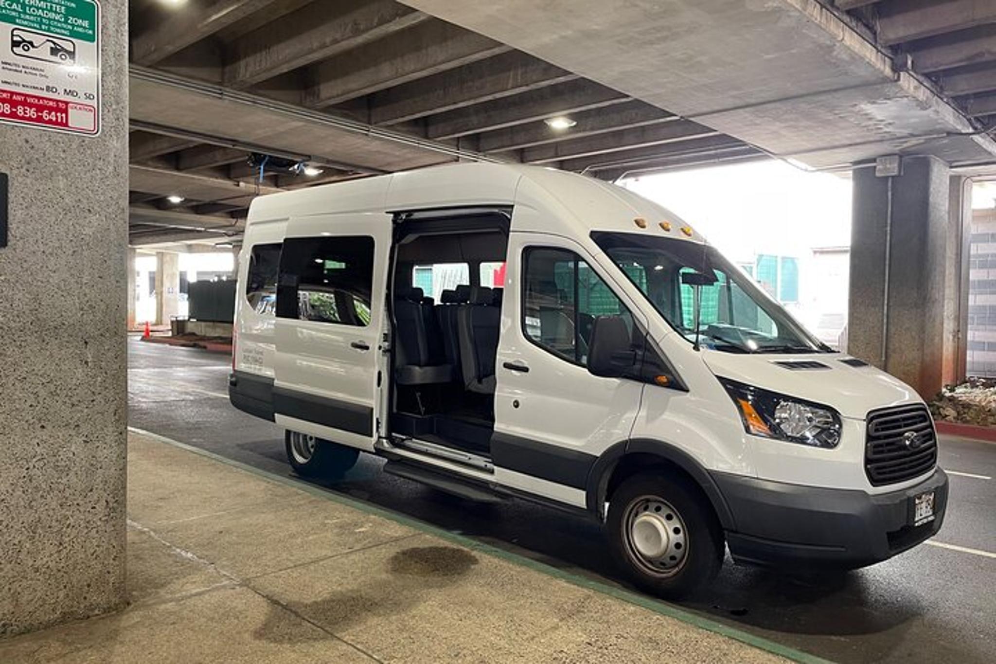 Kahului Airport to Kihei Wailea Hotels Private Transfer - Image 4