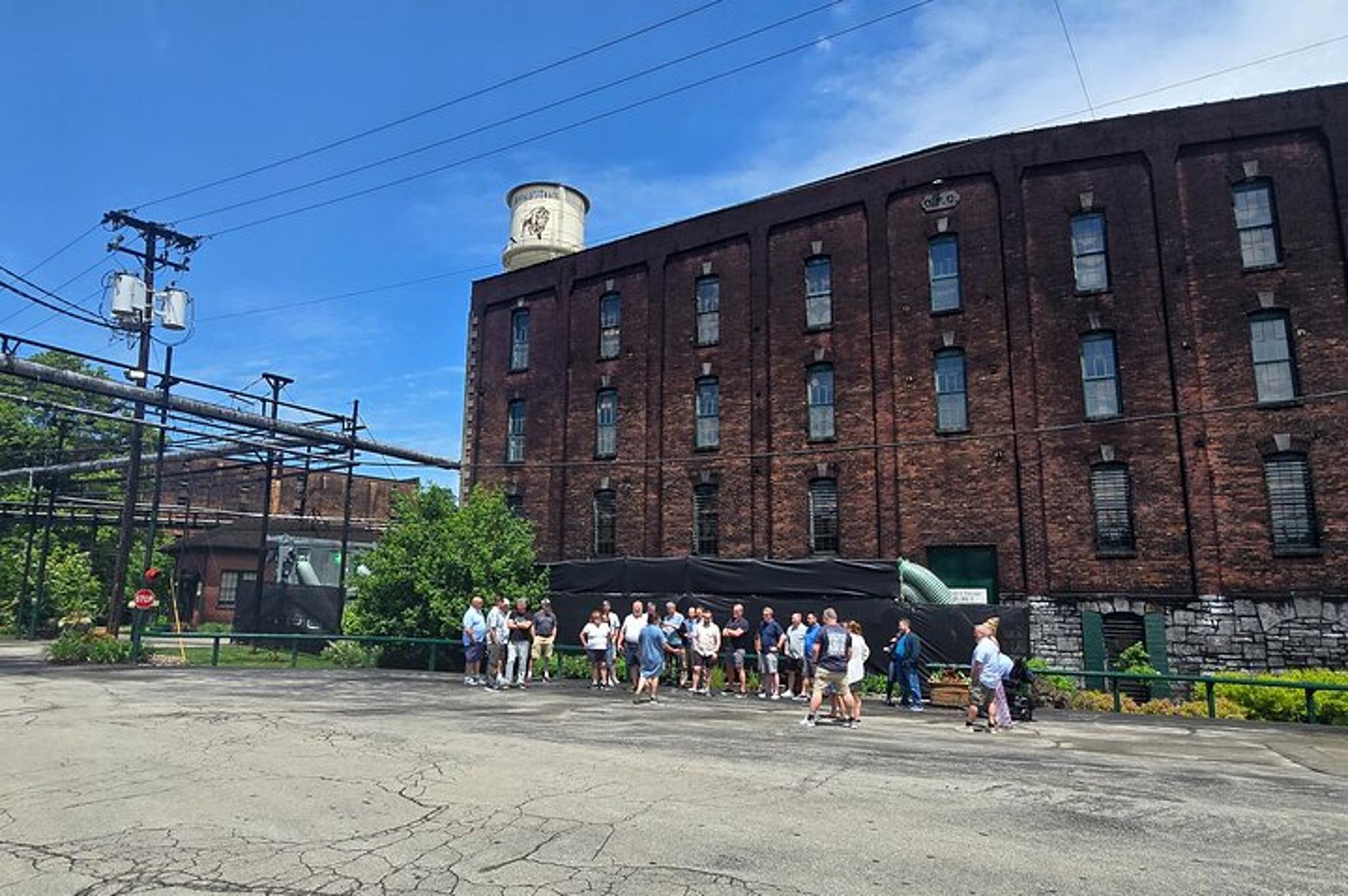 Bourbon Experience Tour in Kentucky - Image 3