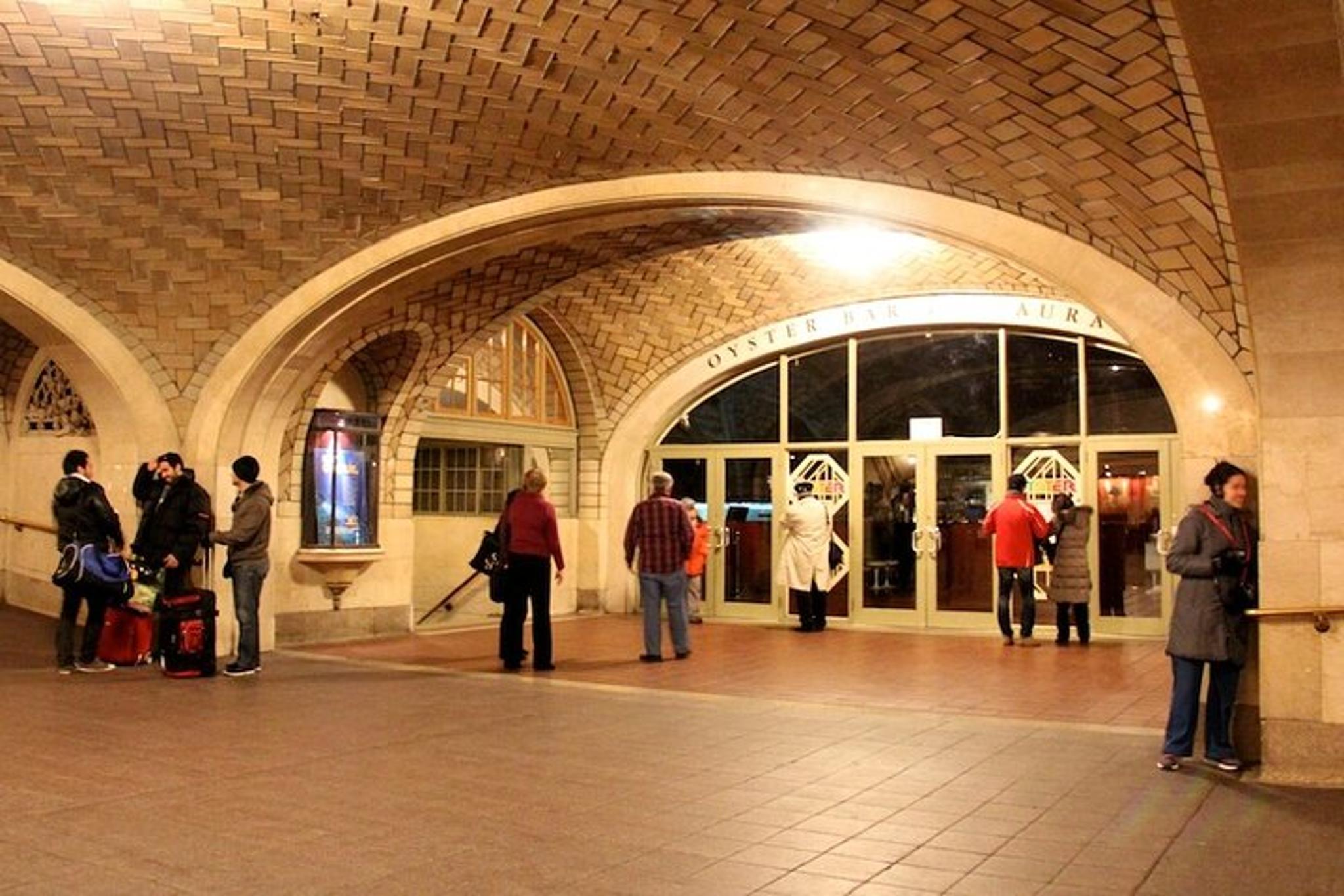 New York City Walking Tour of Grand Central Terminal - Image 5