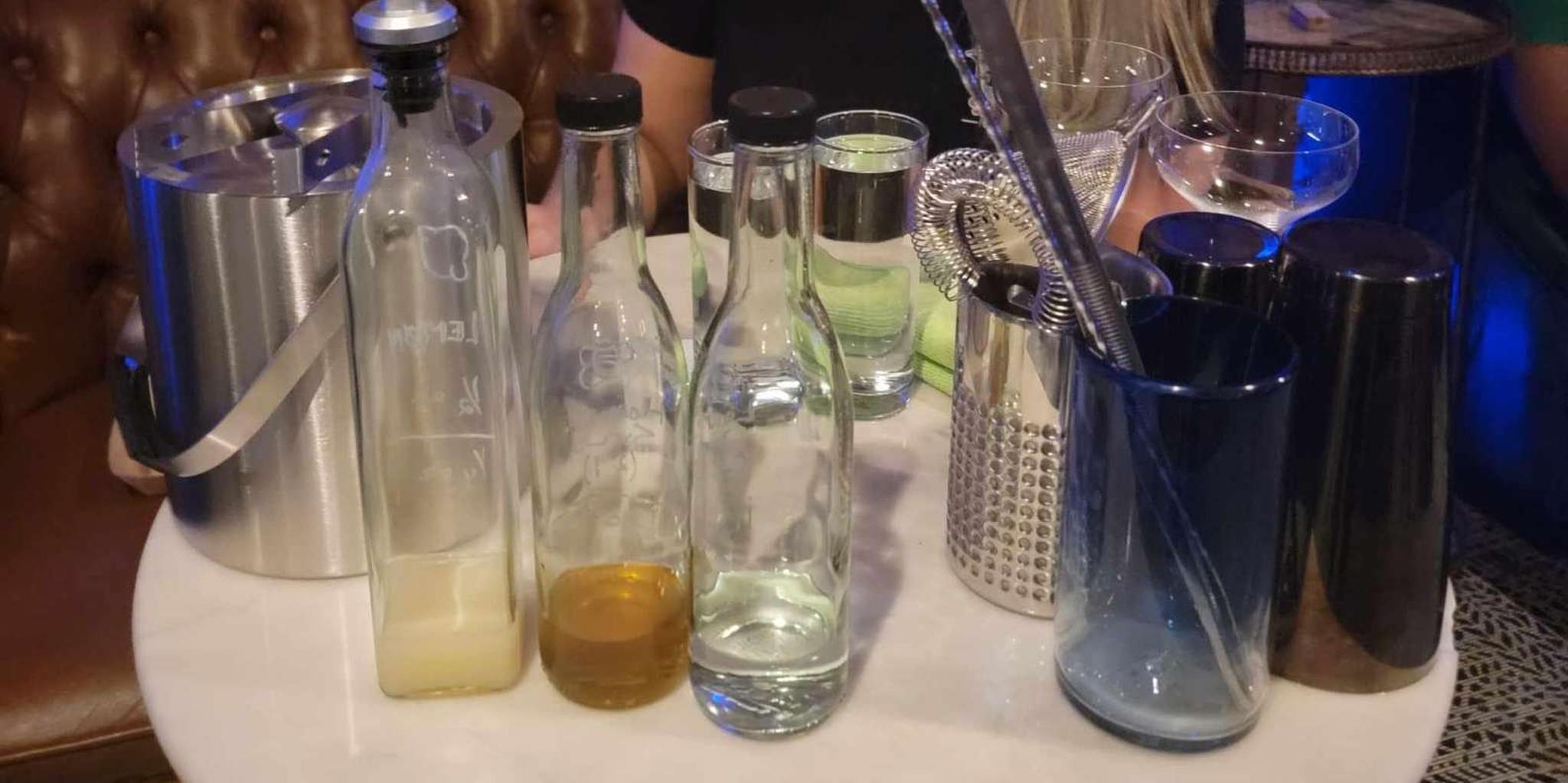 Savannah Cocktail Class at Latin Speakeasy - Image 2