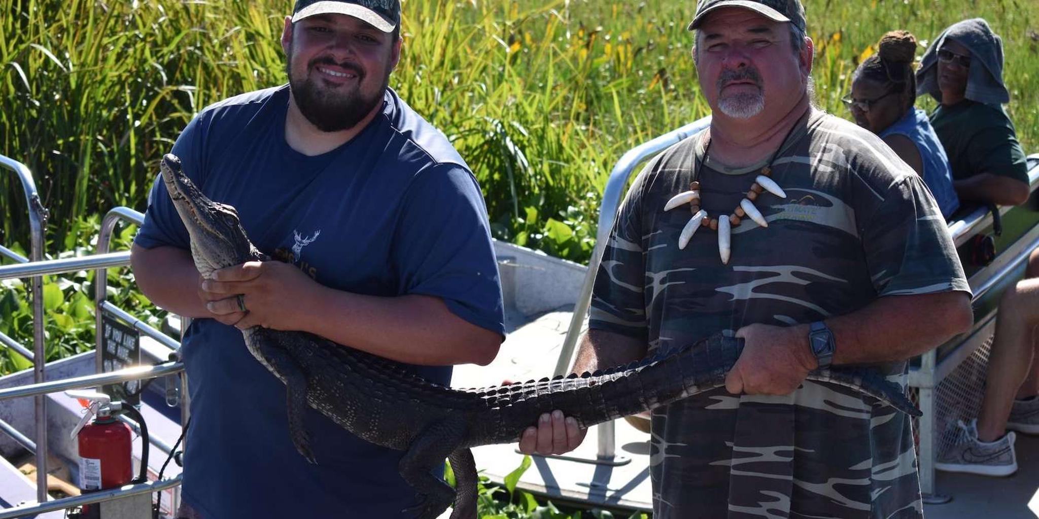 New Orleans Pontoon Swamp Tour with Wildlife Viewing - Image 2