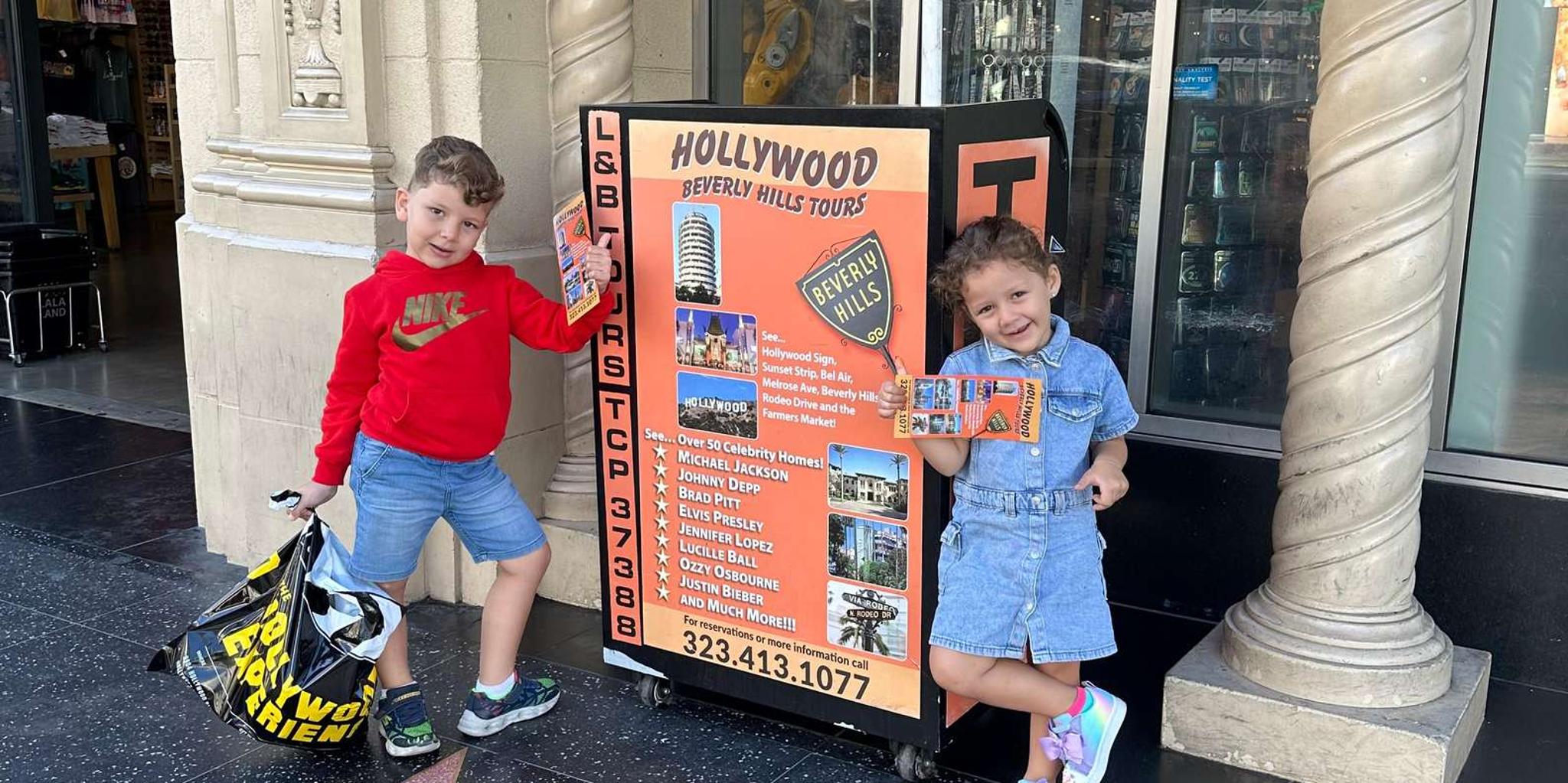Los Angeles Hollywood and Beverly Hills Open-Top Bus Tour - Image 6