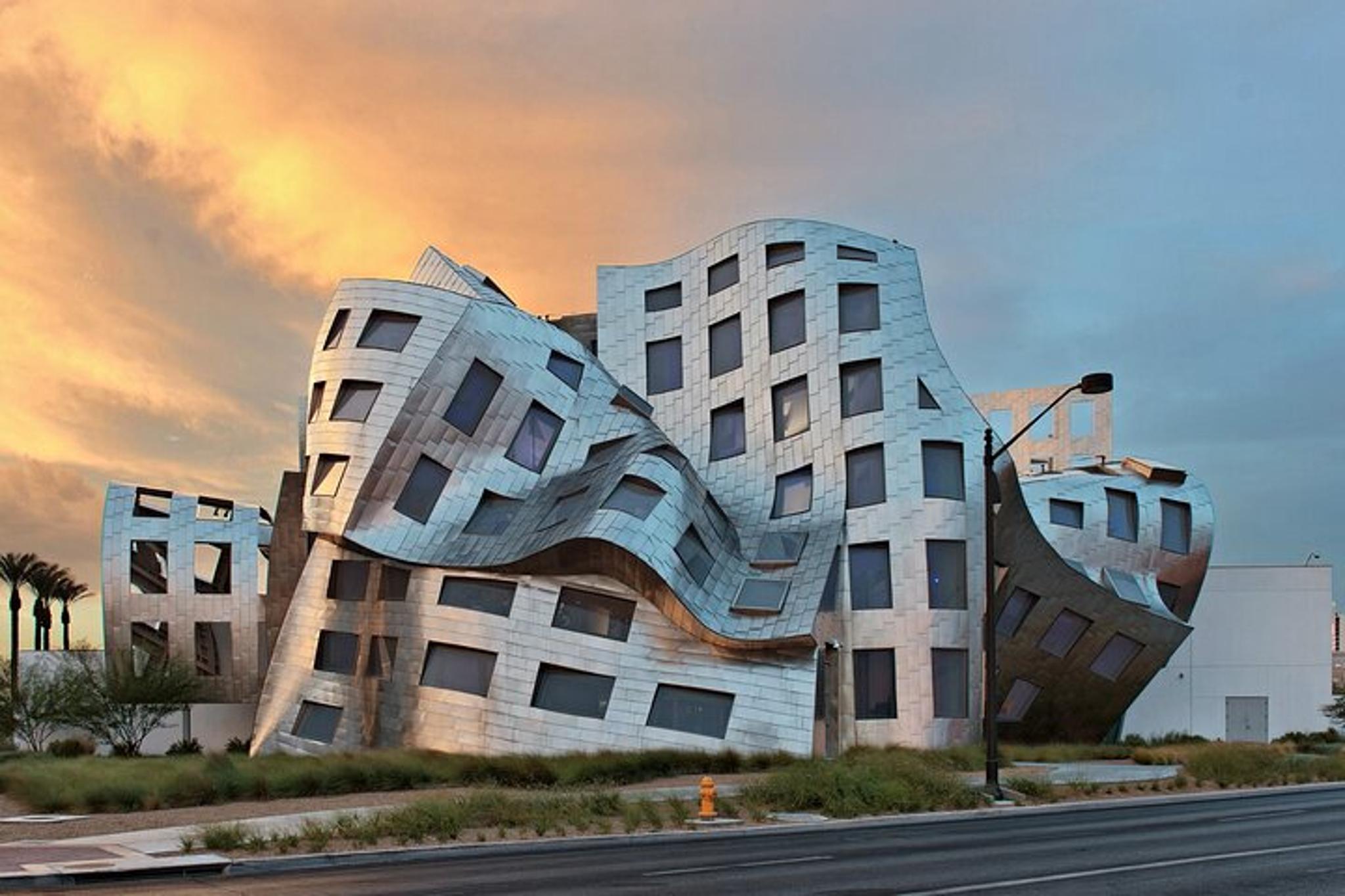 Las Vegas Street Art and Architecture Photo Tour