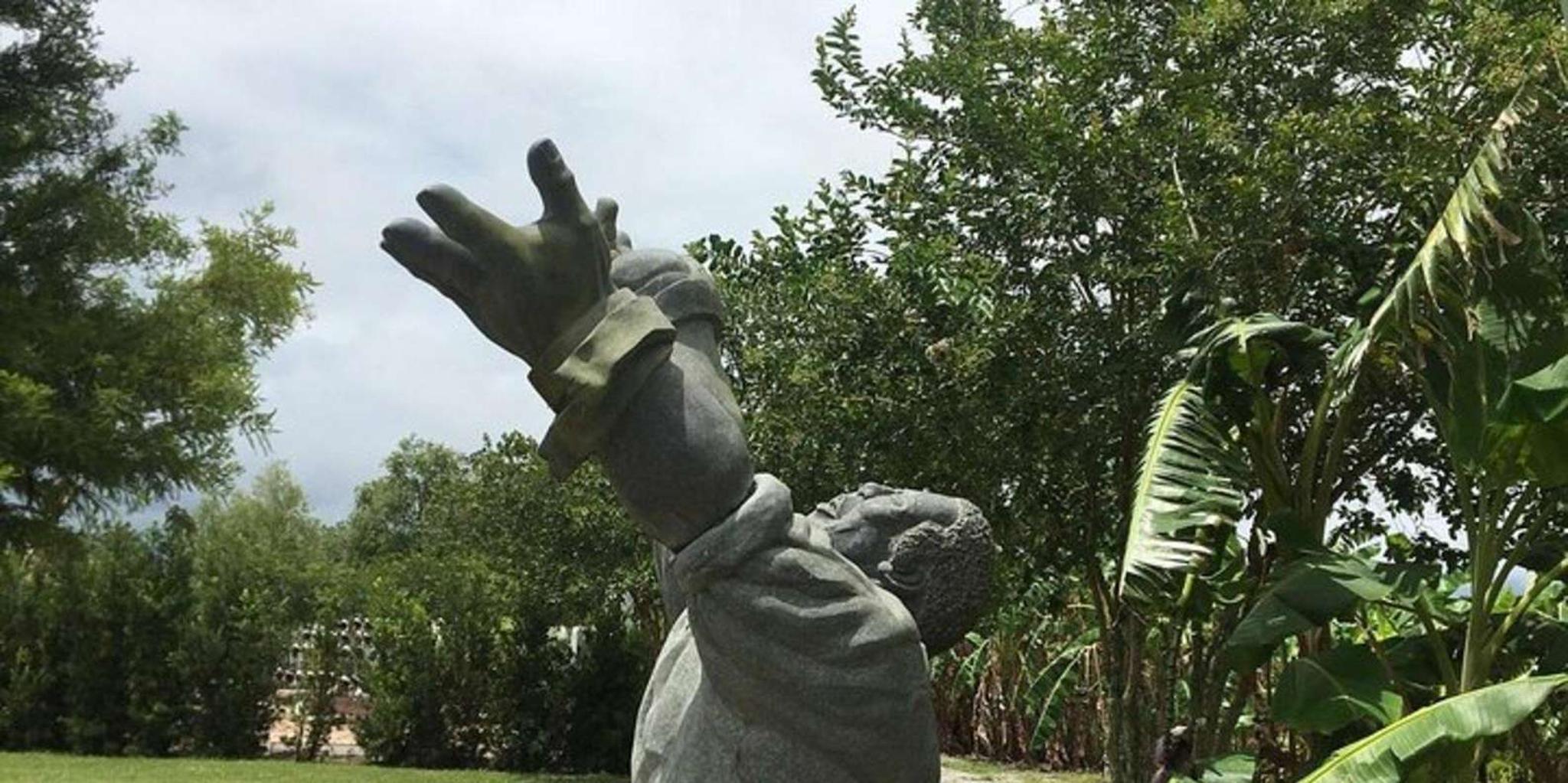 New Orleans Oak Alley and Laura Plantation Tour - Image 3