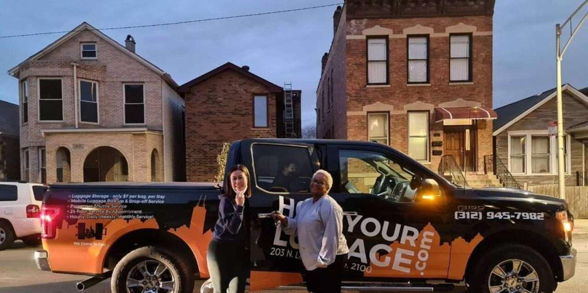 Chicago Luggage Delivery and Storage Service
