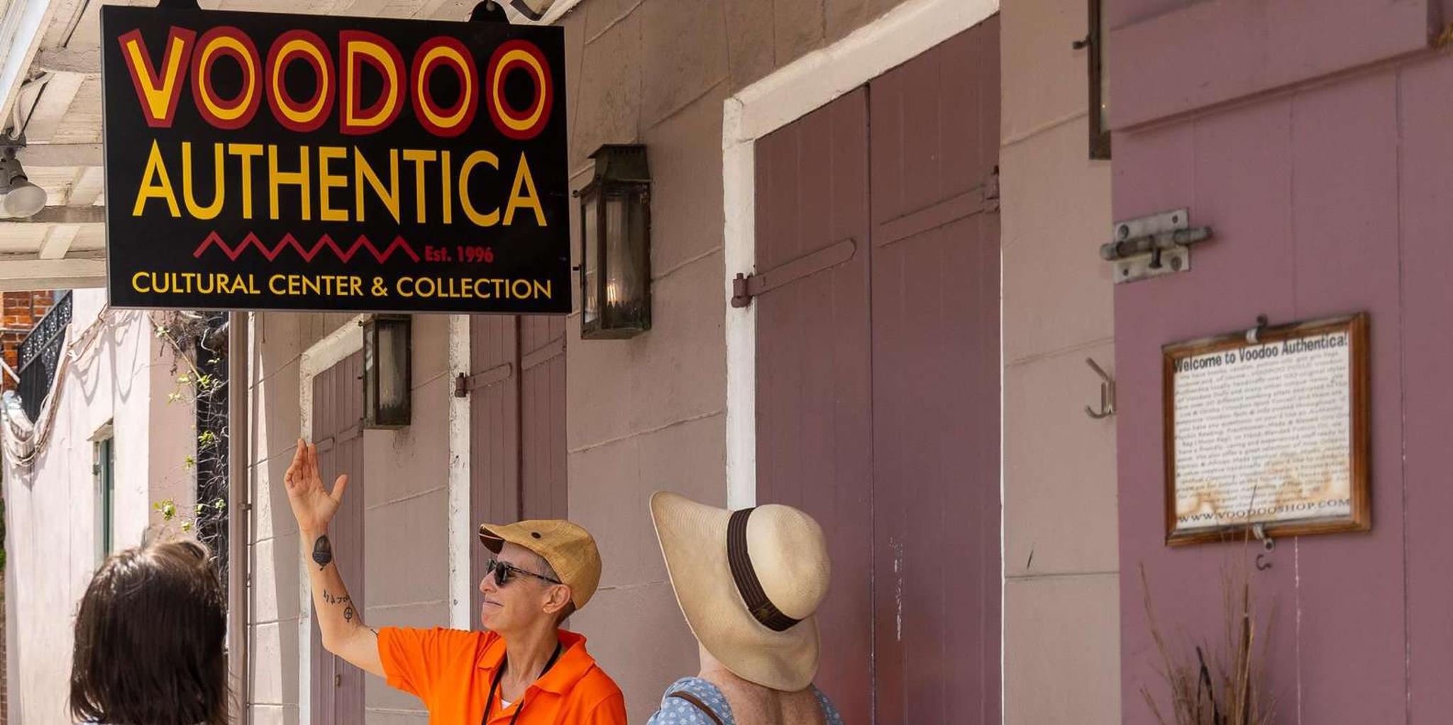 New Orleans Voodoo Walking Tour with Temple Visit 90 min