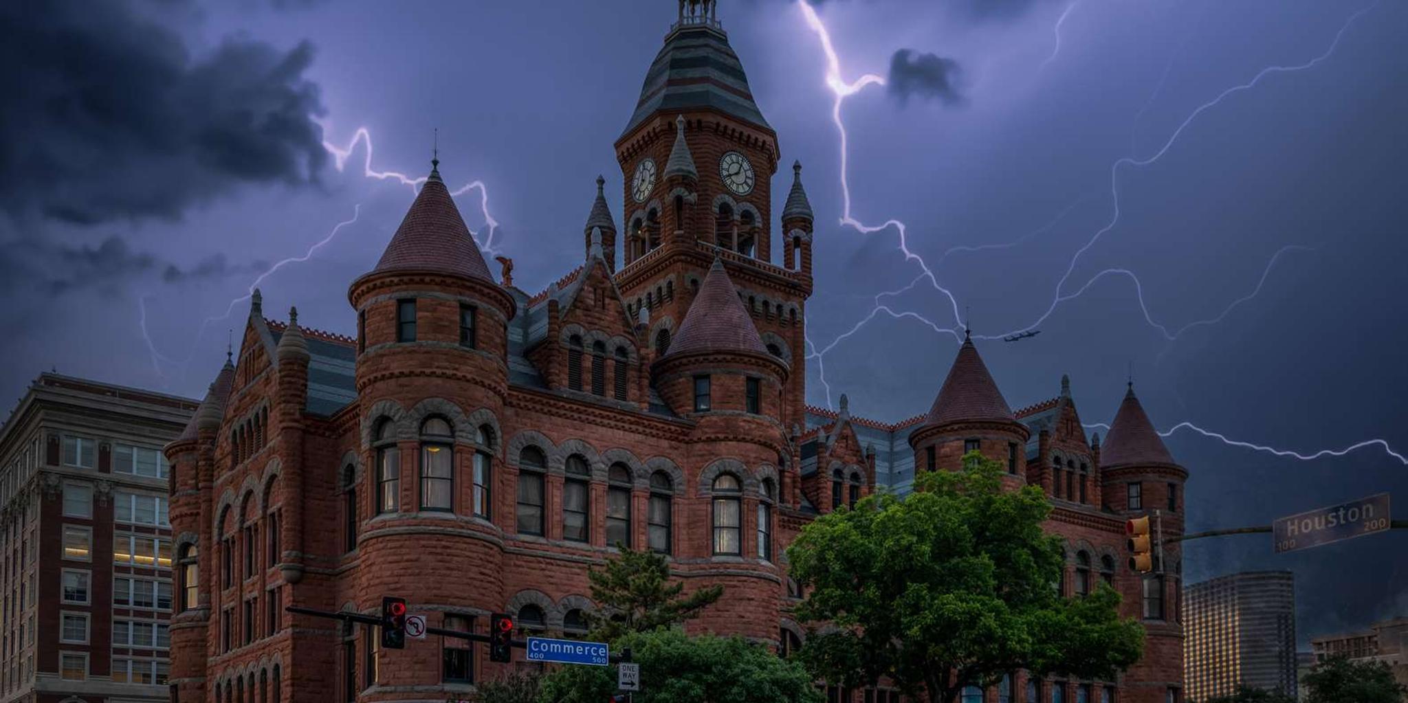 Dallas Haunted Pub Crawl - Image 2