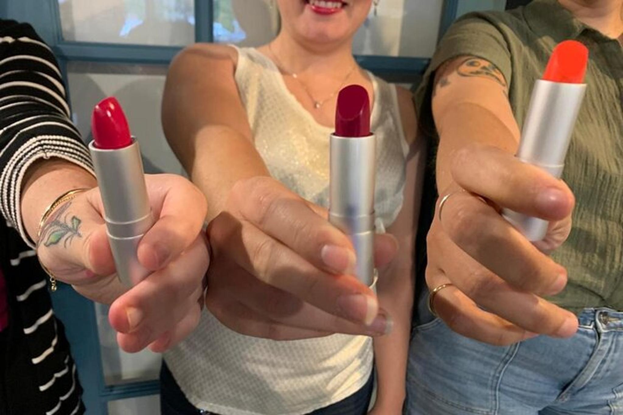 Raleigh Lipstick or Lip Gloss Class - Image 6