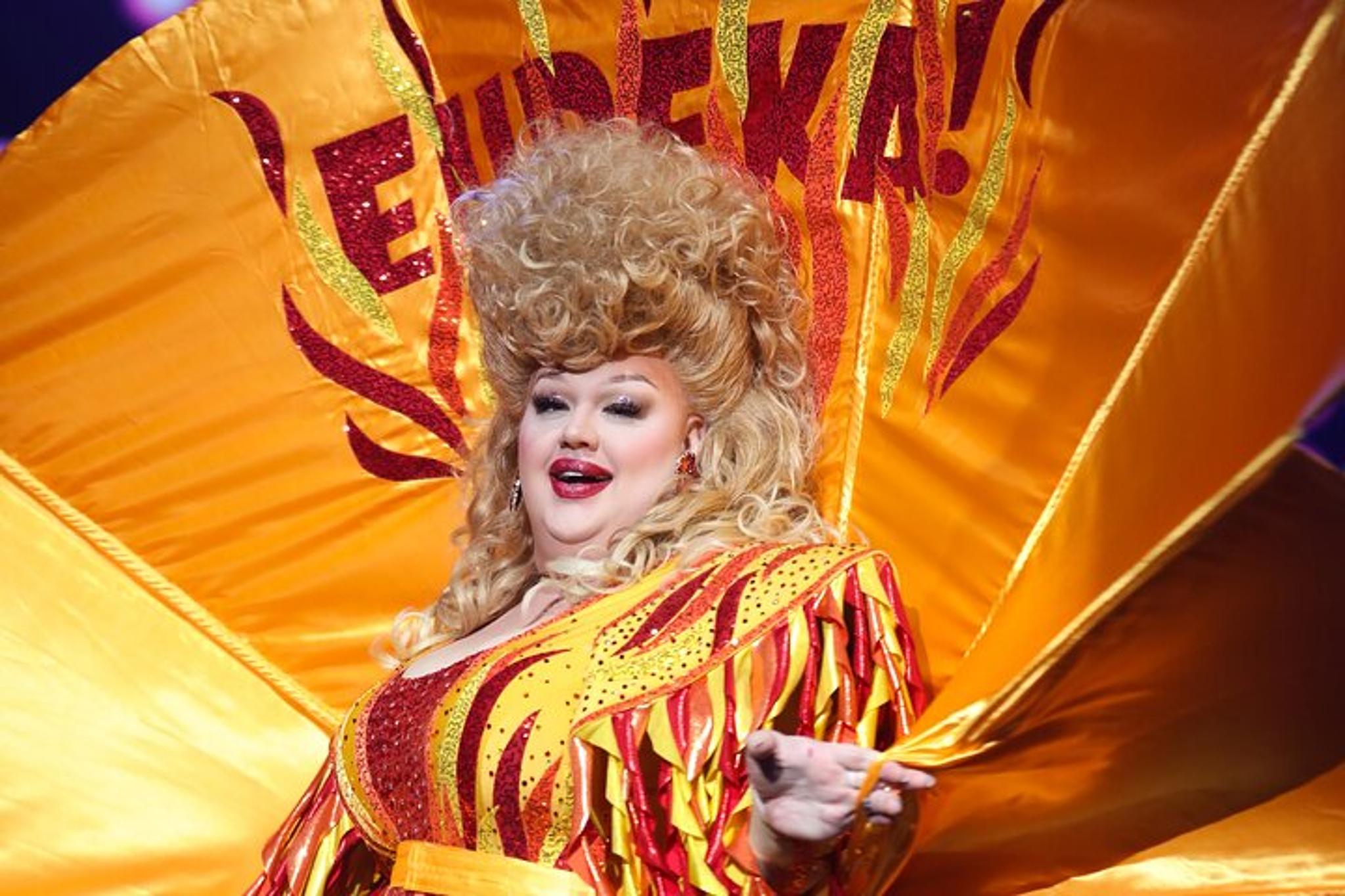 Las Vegas Drag Show at Flamingo - Image 2