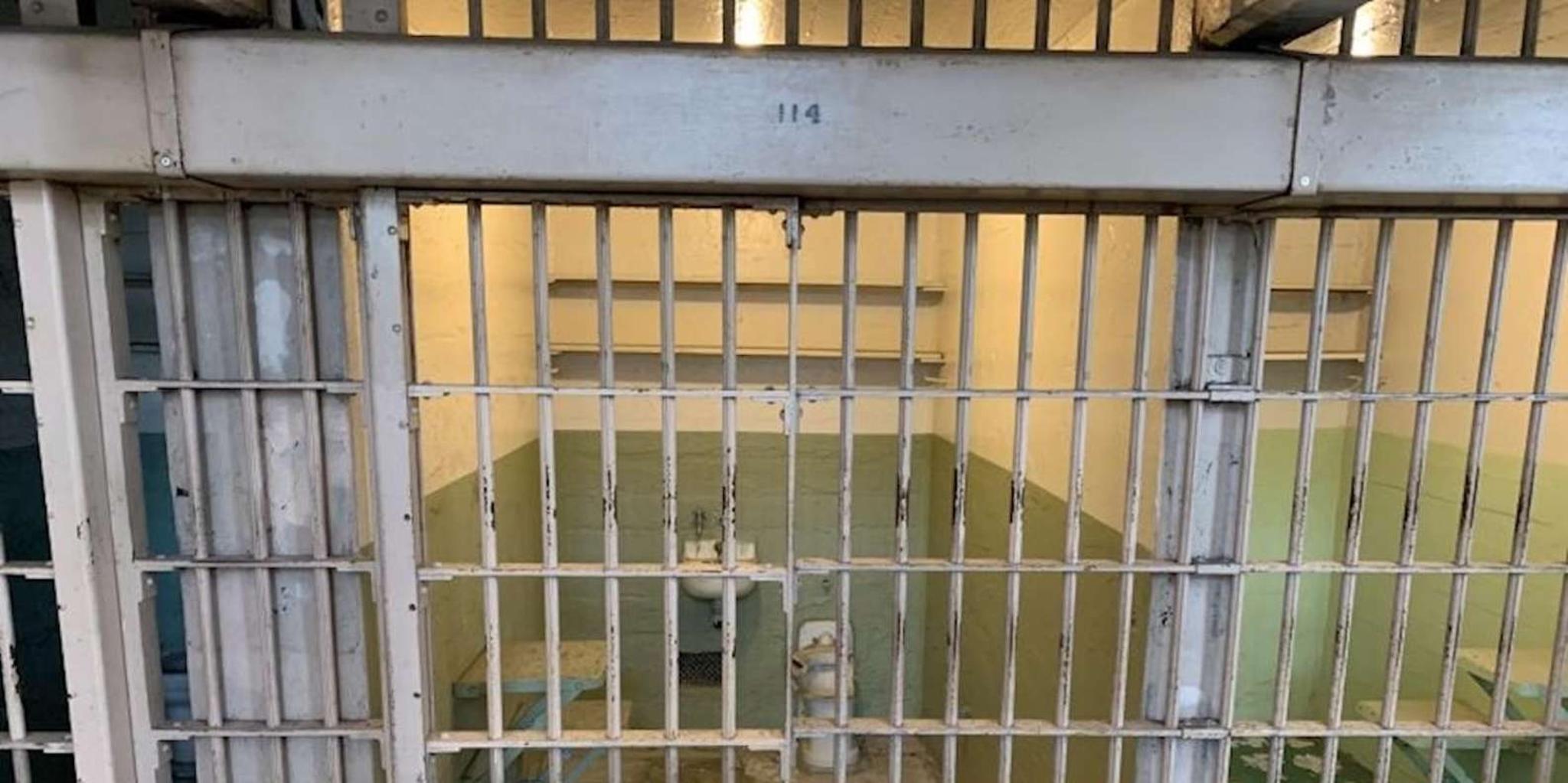 San Francisco Alcatraz Ferry & Audio Tour with Night Option - Image 4