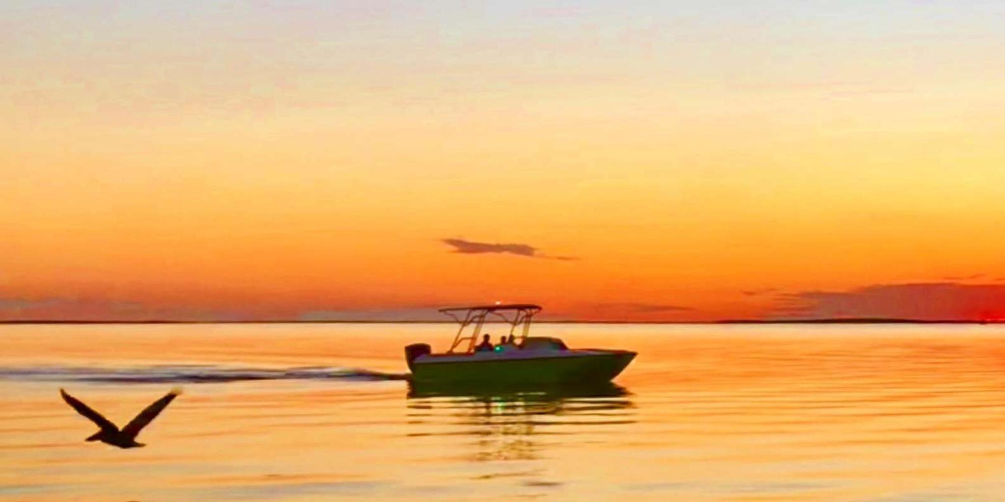 Key Largo Beach Cabana Experience - Image 2