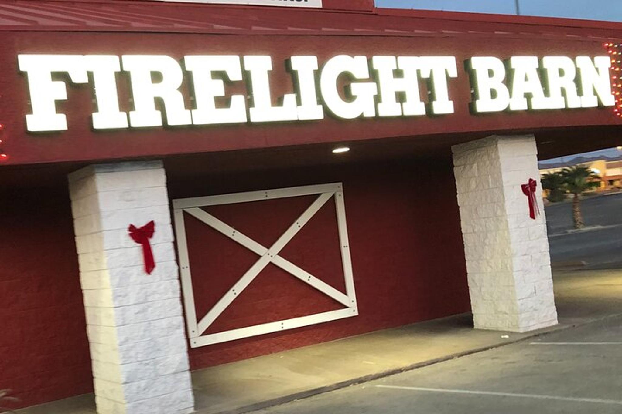 Las Vegas Dinner Show at Firelight Barn - Image 3