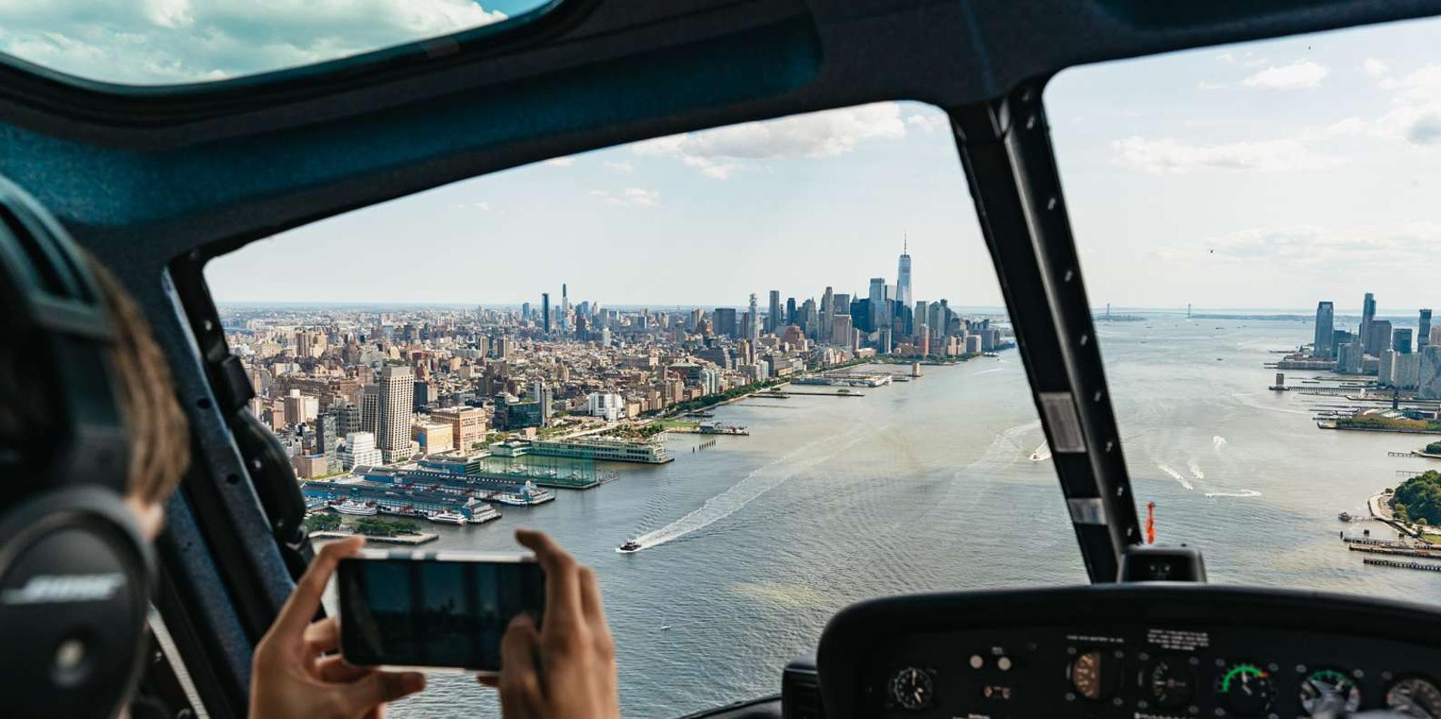 New York City Private Helicopter Tour from Westchester - Image 3