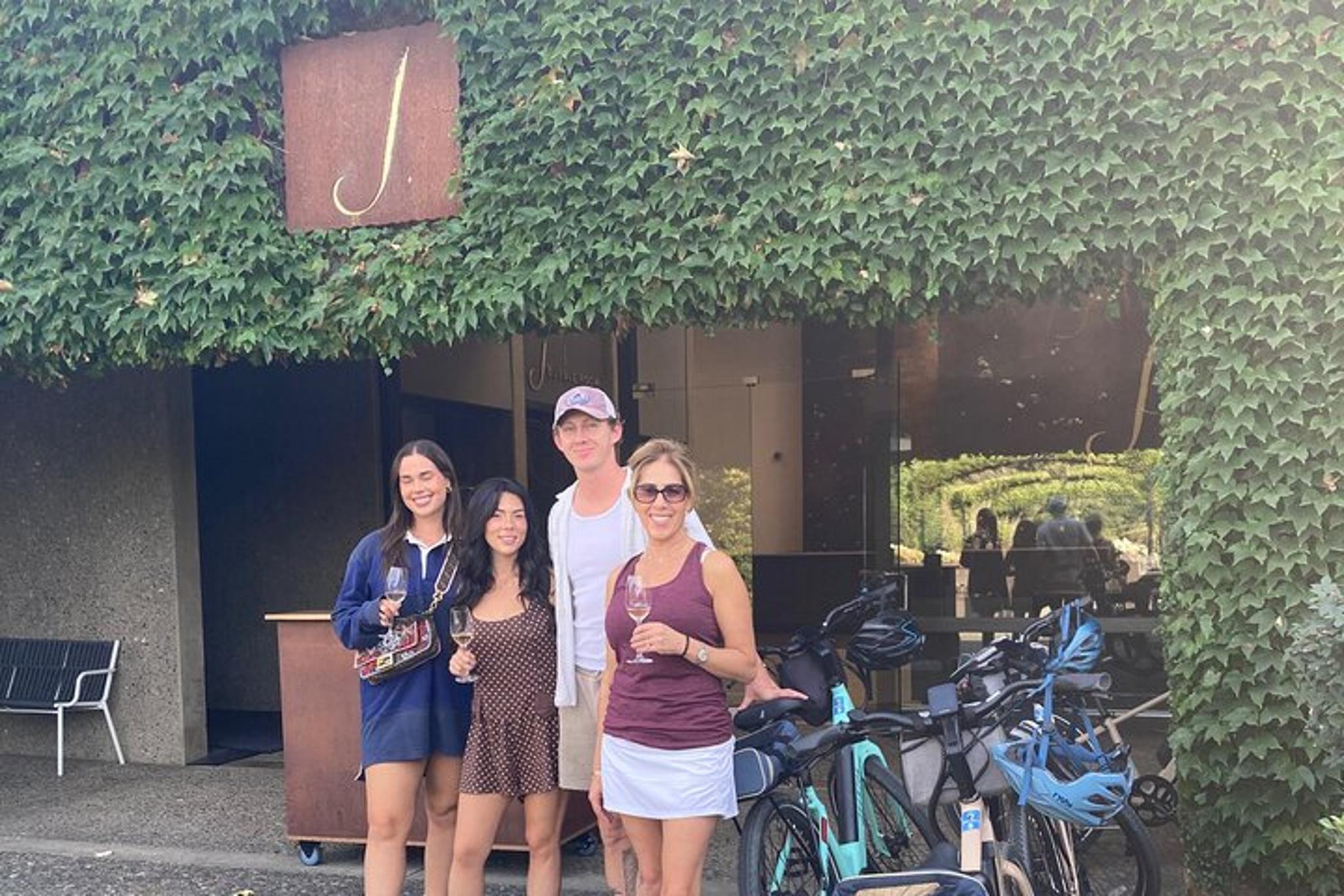 Healdsburg Cycling Wine Tour - Image 3