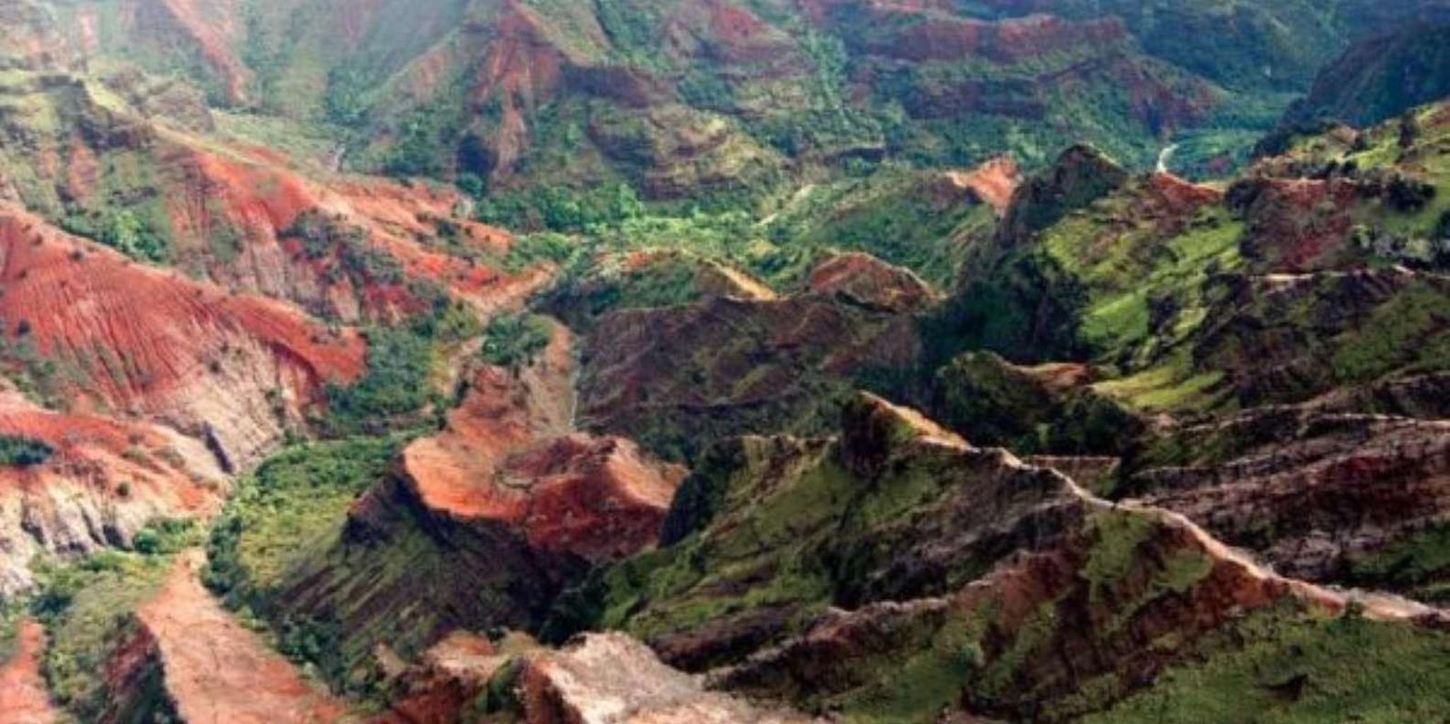 Kauai Waimea Canyon and Waterfall Day Tour - Image 2