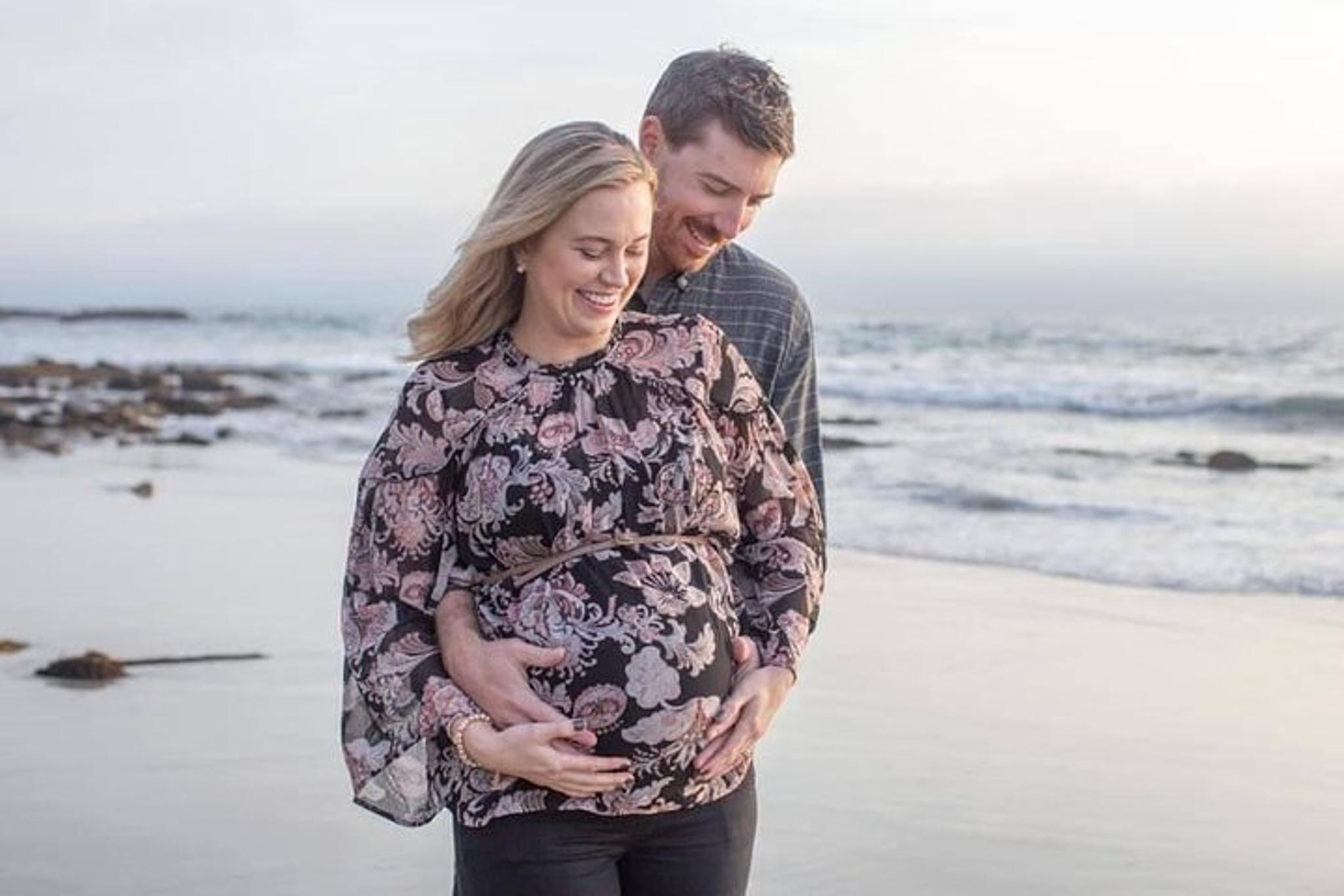 Laguna Beach Photo Session with Local Photographer 30 min