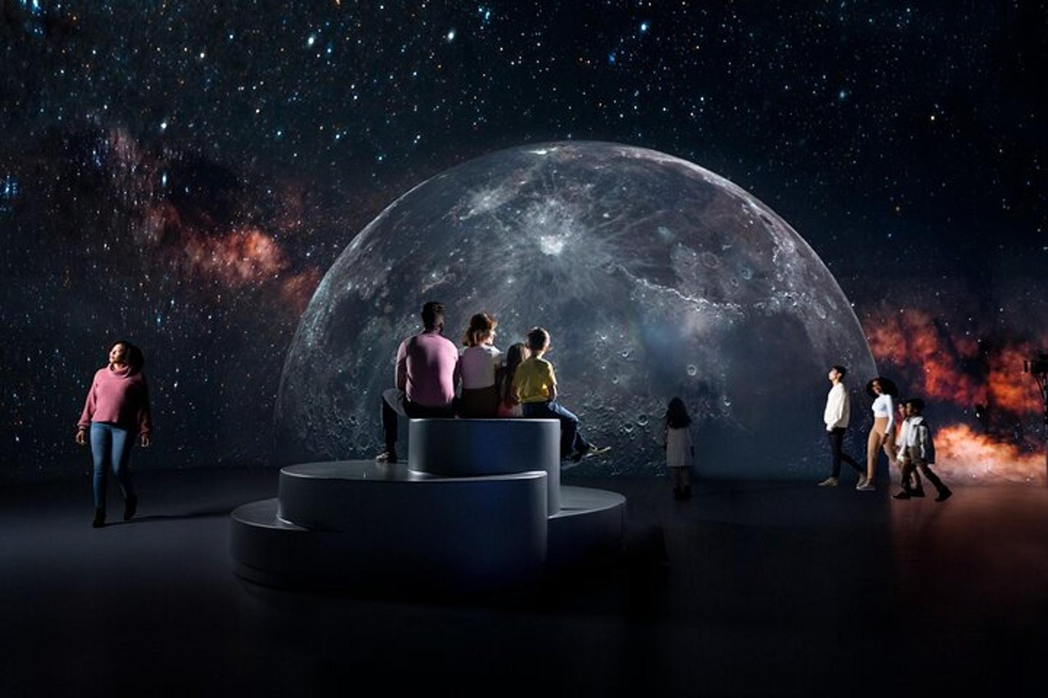 Las Vegas Select Pass: Madame Tussauds, Illuminarium, PaniQ - Image 3