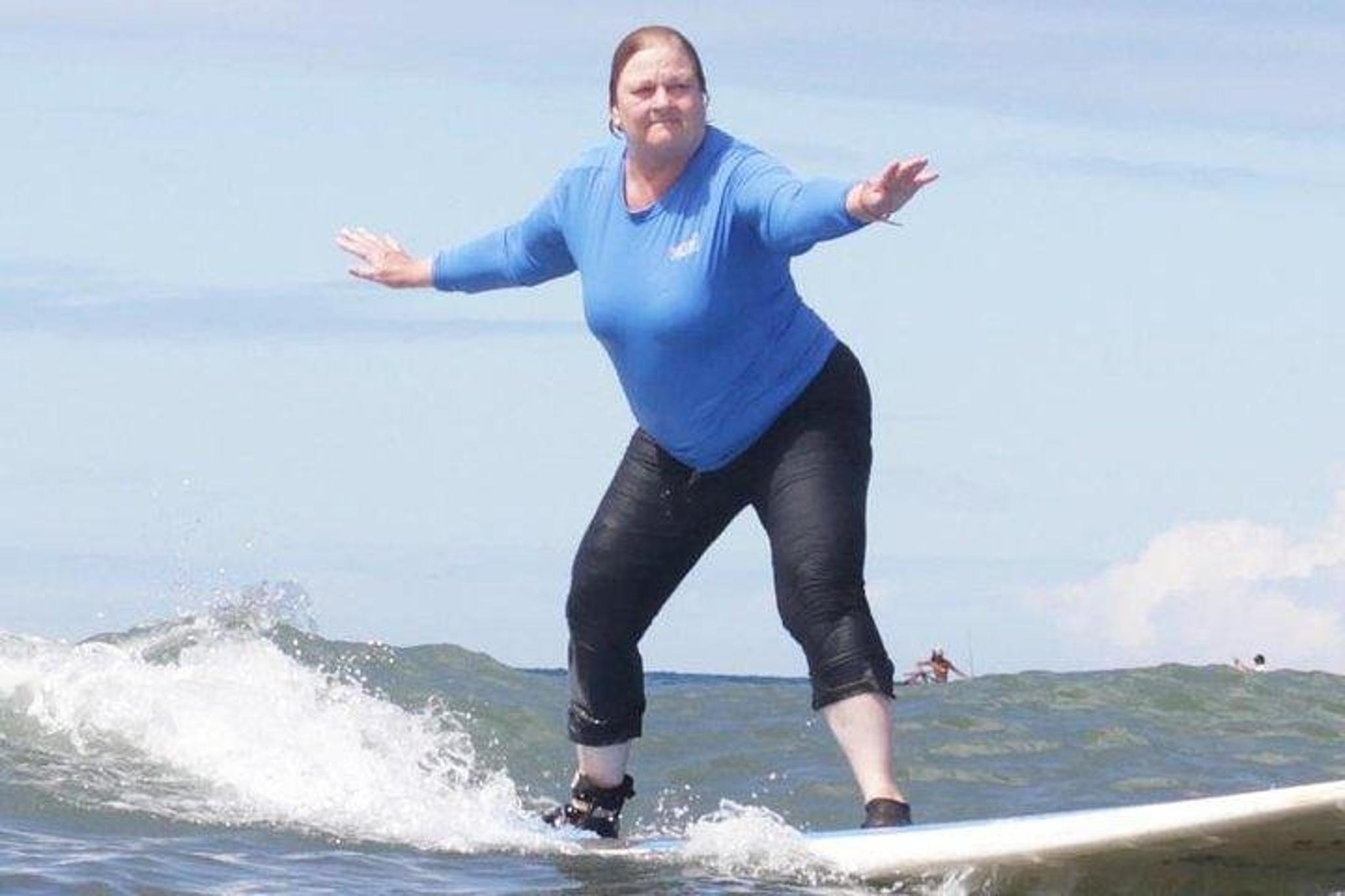 Kihei Surf Lessons for Families and Beginners - Image 3