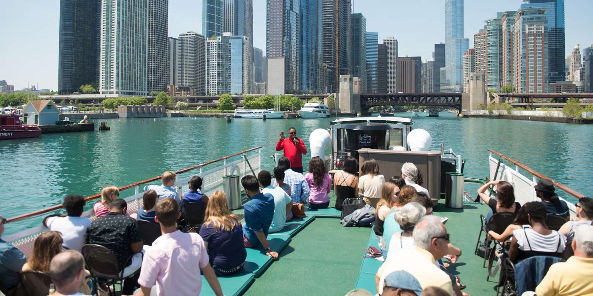 Chicago Architecture River Cruise - Image 6