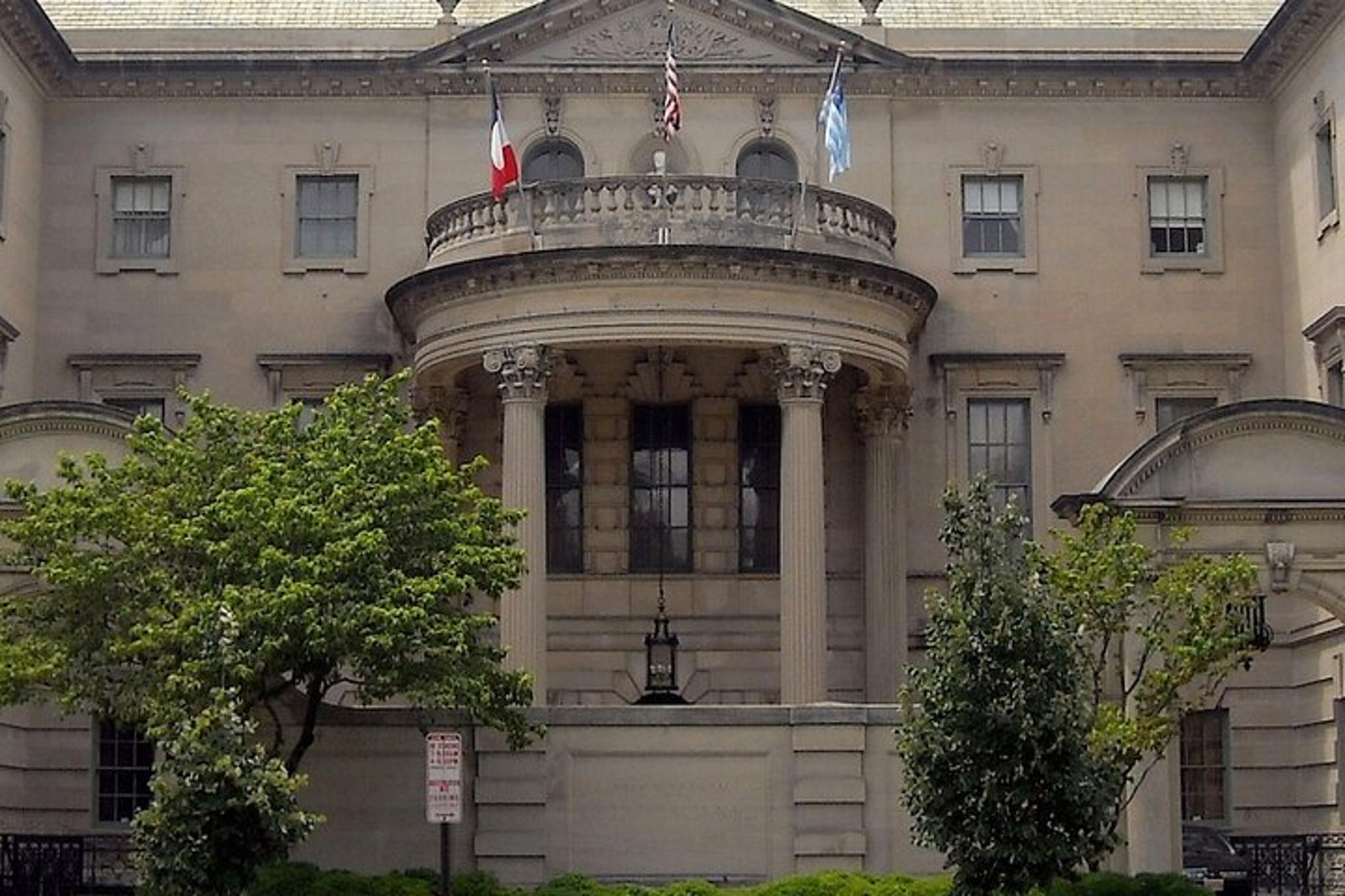 Washington DC Self-Guided Embassy Row Audio Tour