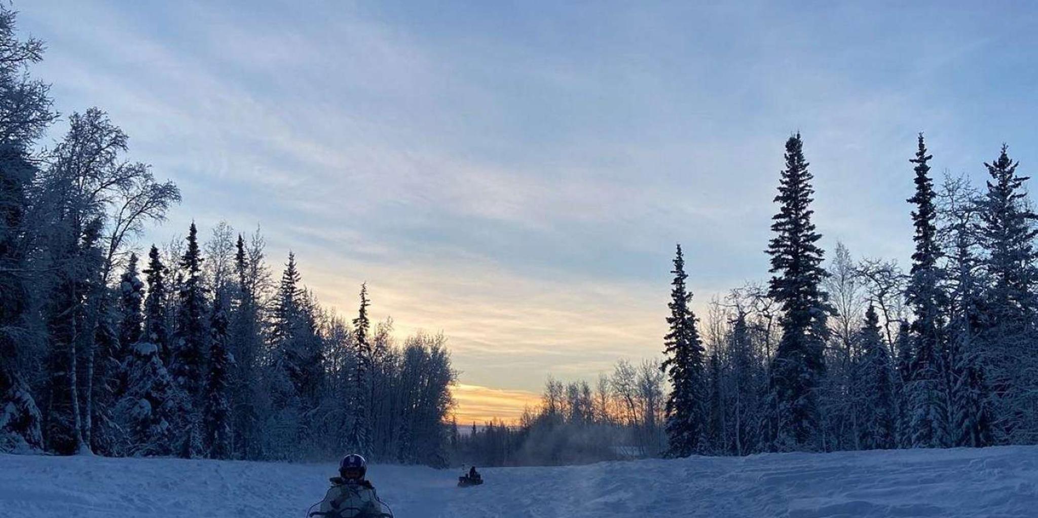 North Pole Snowmobile Tour in Chena Recreation Area - Image 4