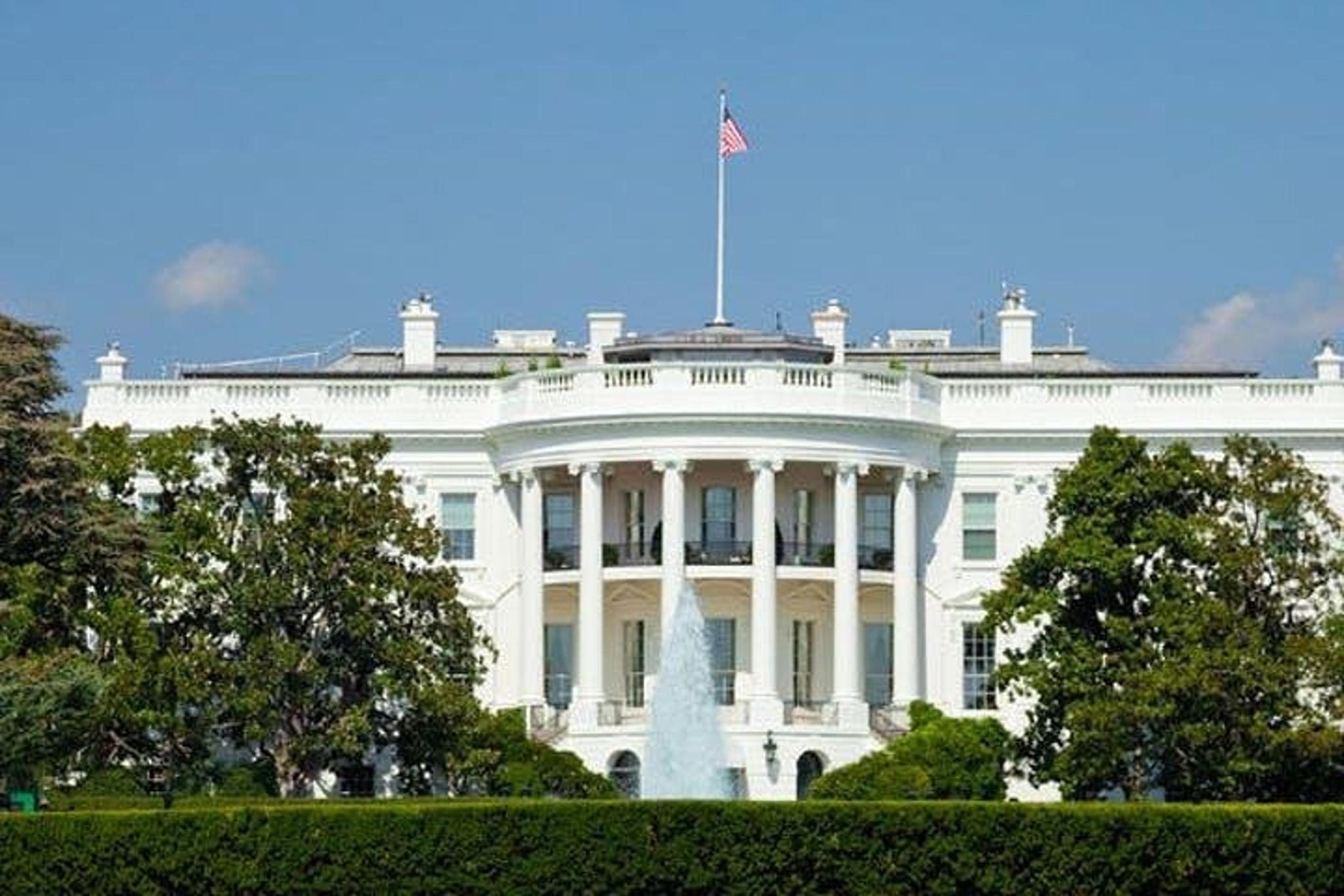 Washington DC Monuments Bus Tour with Optional Museum Entry - Image 6