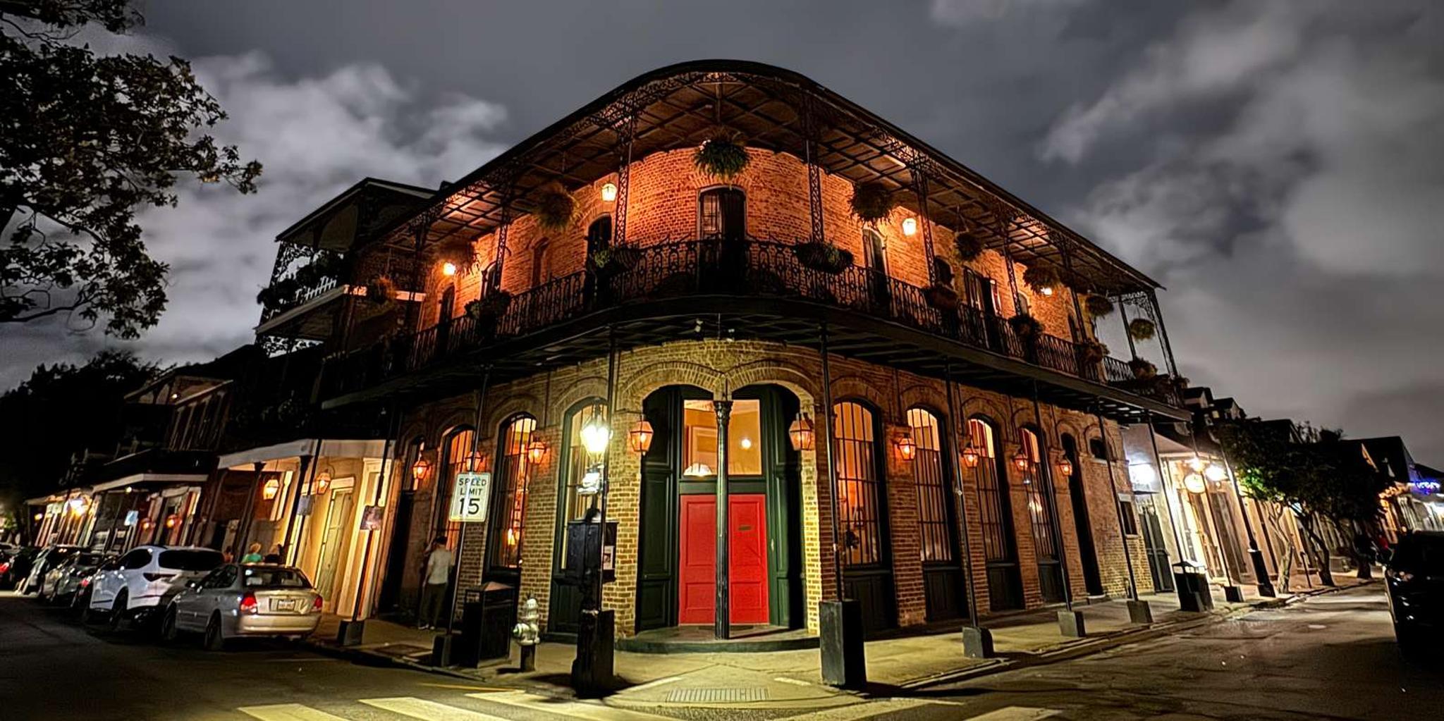 New Orleans Ghost Tour in the French Quarter
