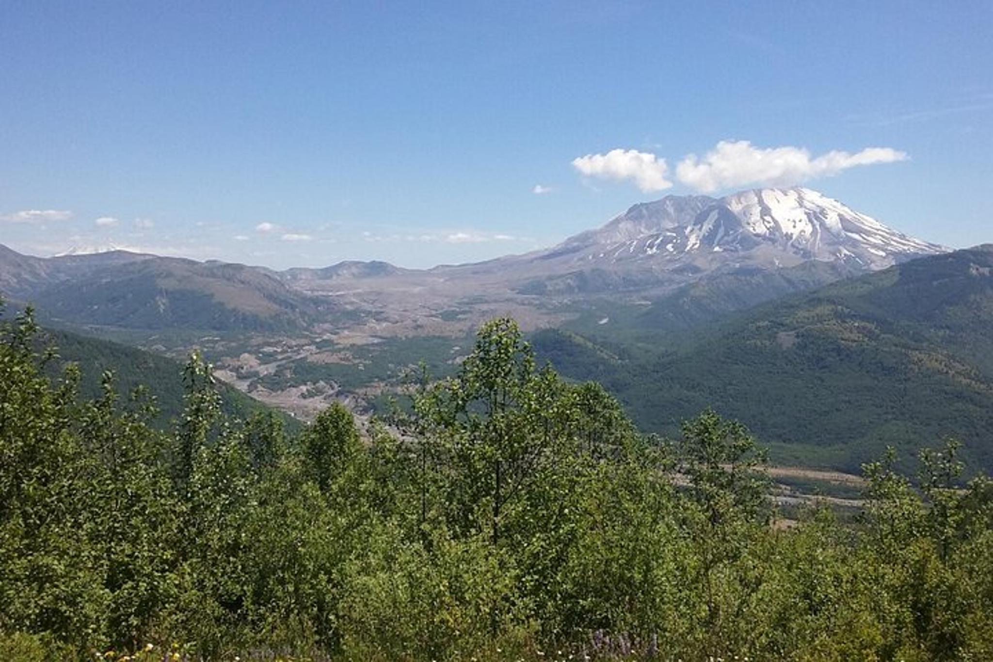 Mount Saint Helens Day Trip - Image 2