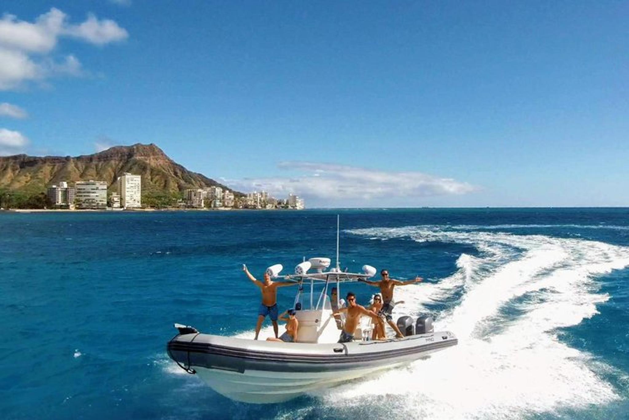 Honolulu Snorkeling and Wildlife Adventure Boat Tour 2 hr